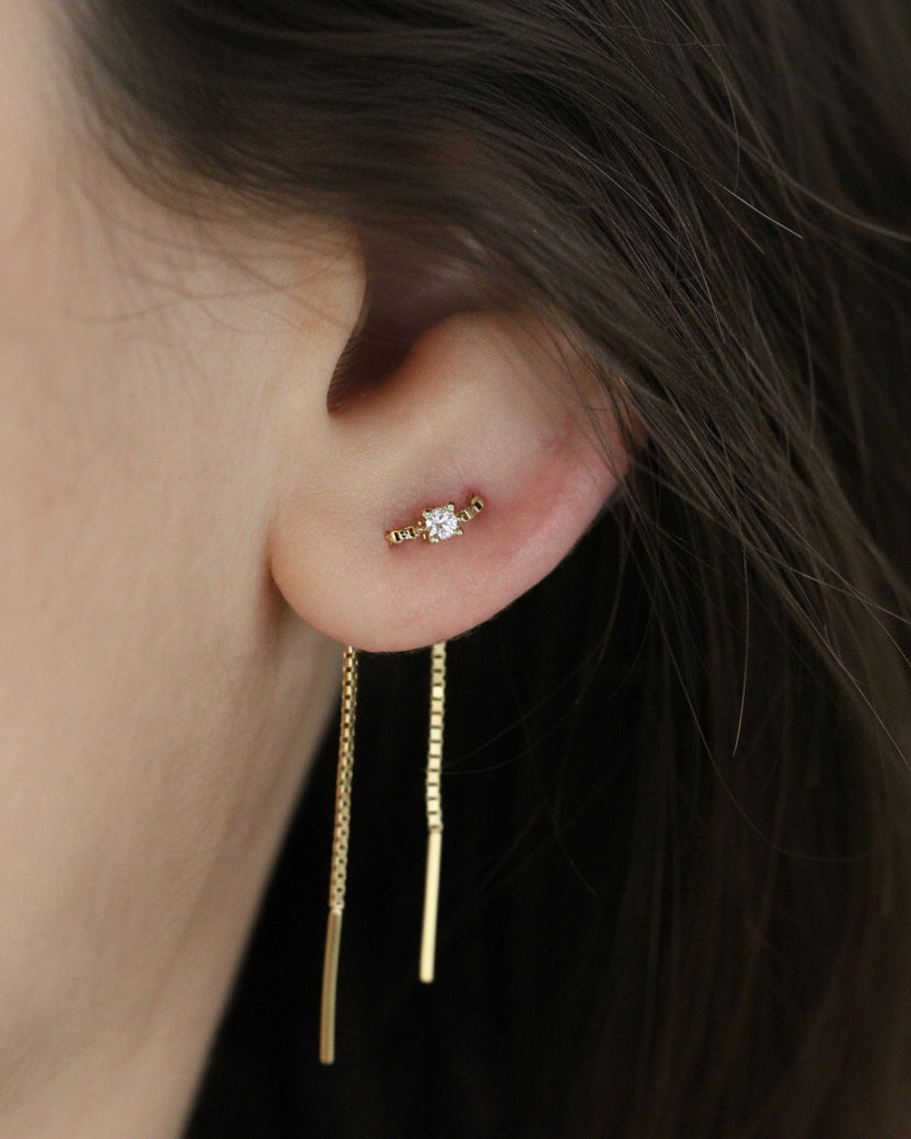 עגיל נינה יהלום לבן