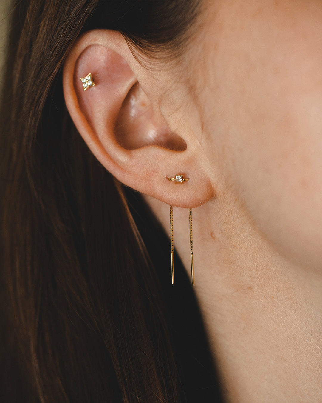 עגיל נינה יהלום לבן