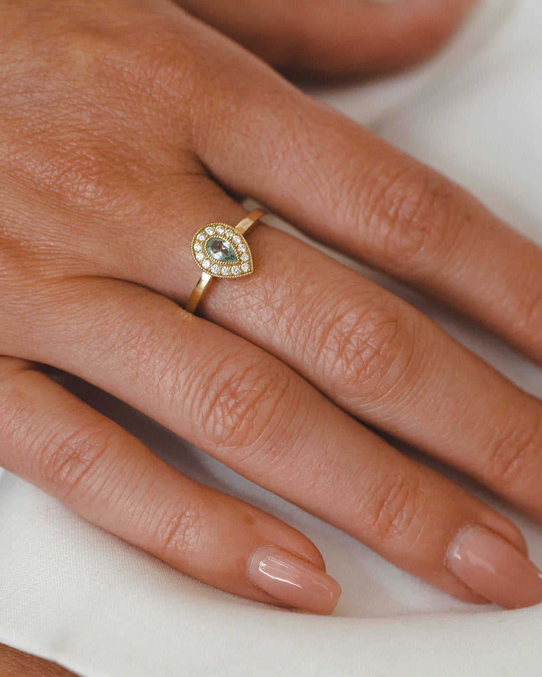 טבעת לונה אקוומרין