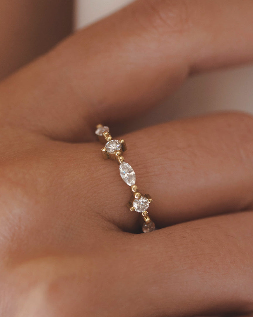 טבעת זהב ויהלומים ליר