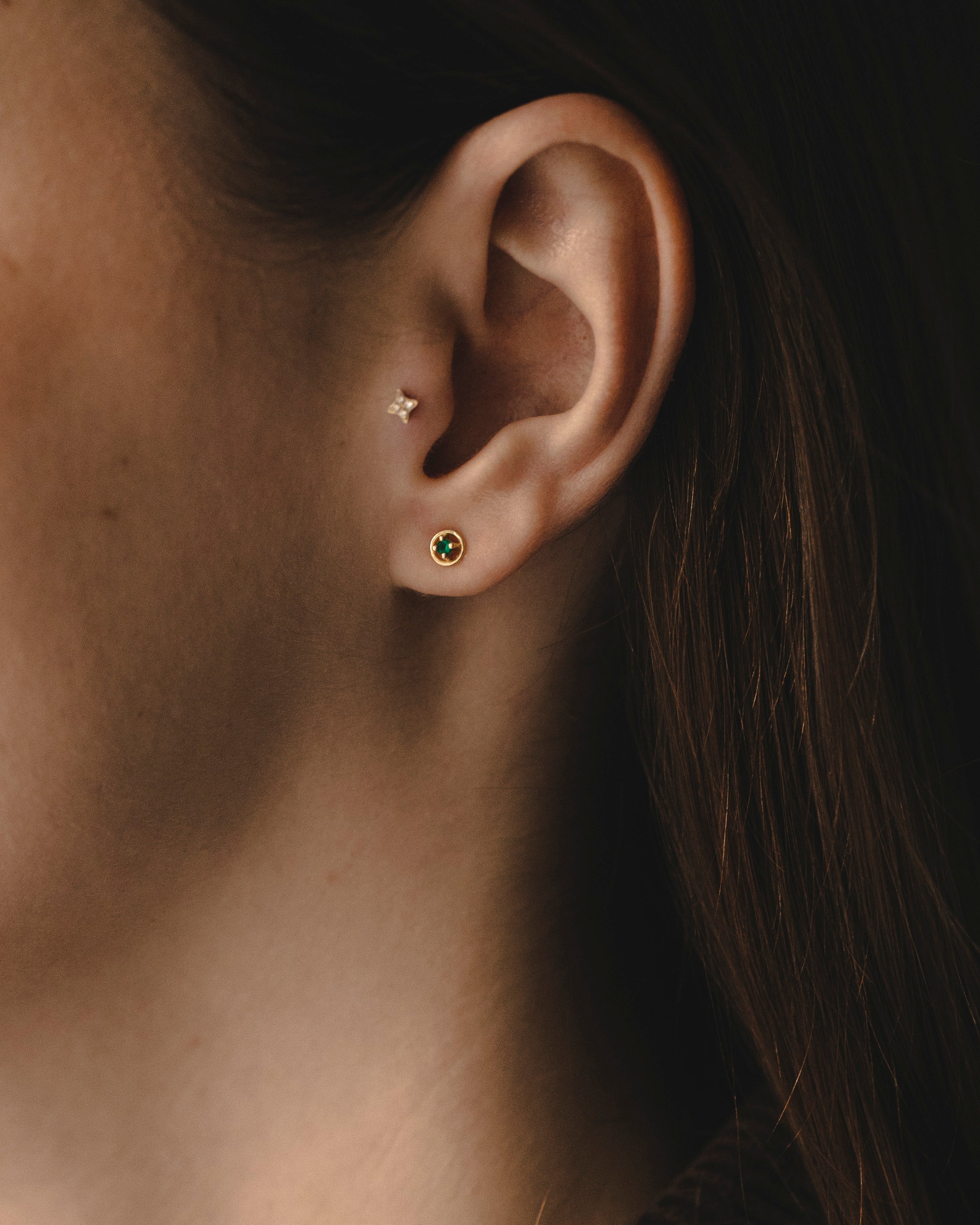 עגיל 15 - אמרלד