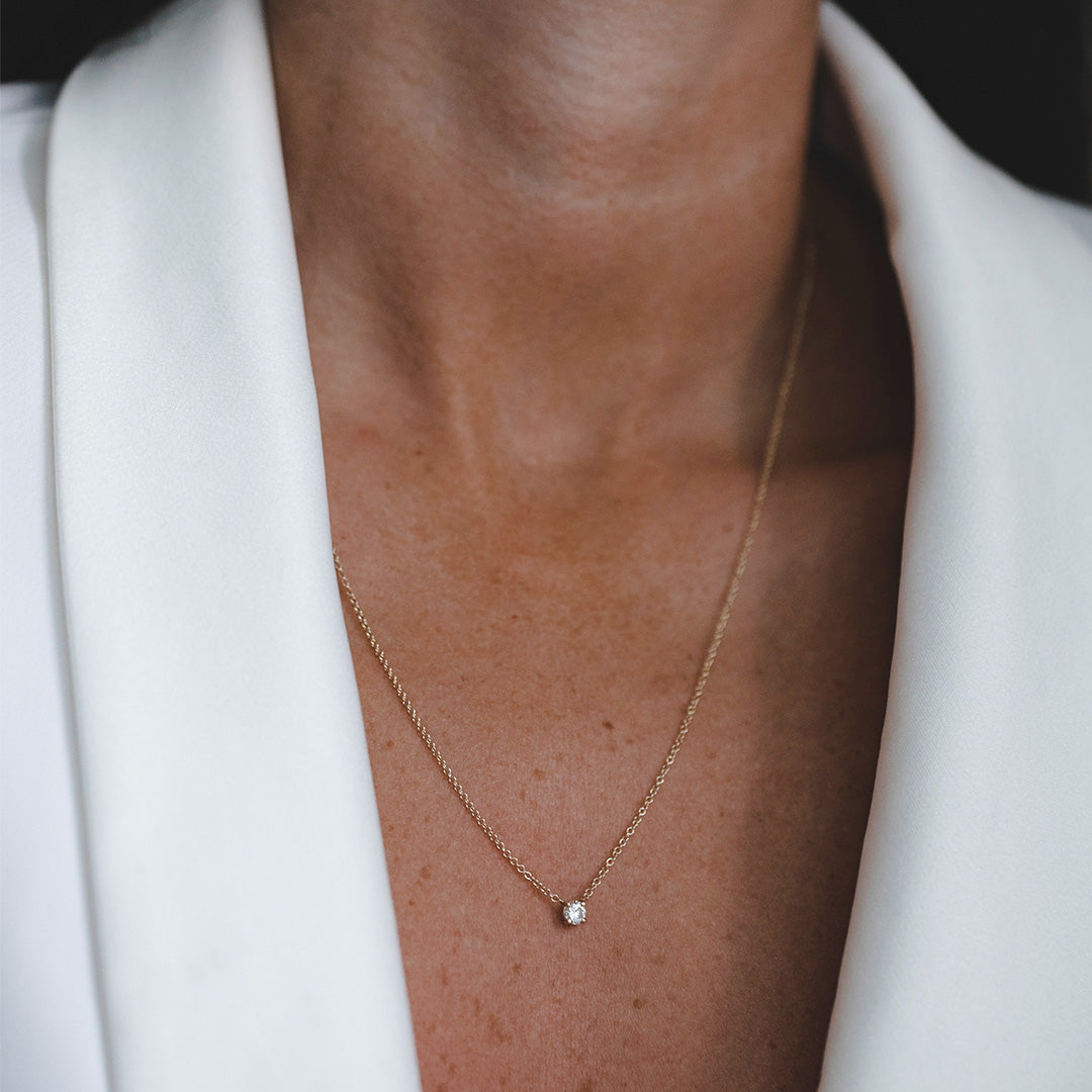 שרשרת אנאבל עם יהלום לבן 4ממ