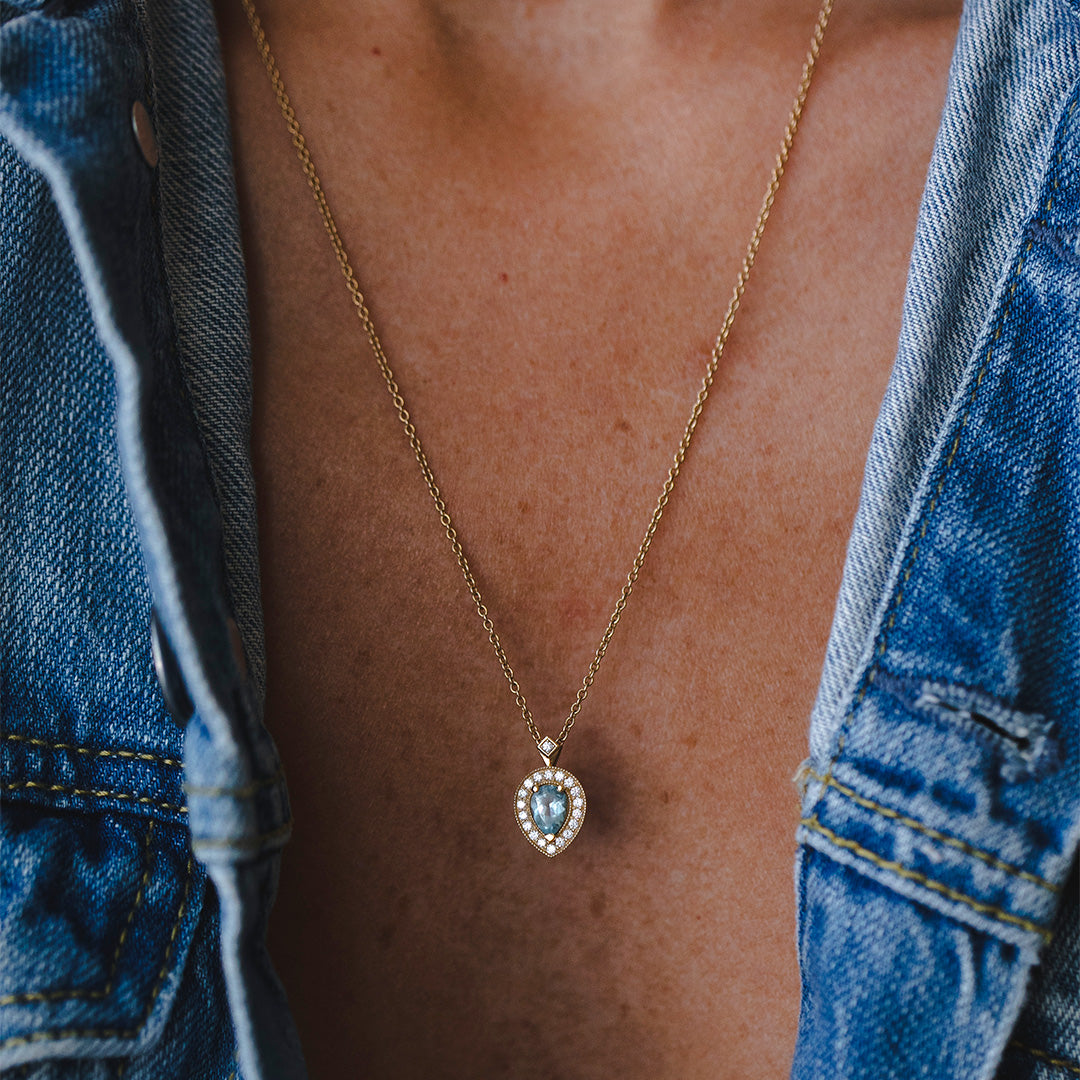 שרשרת לונה עם אקוומרין ויהלומים לבנים