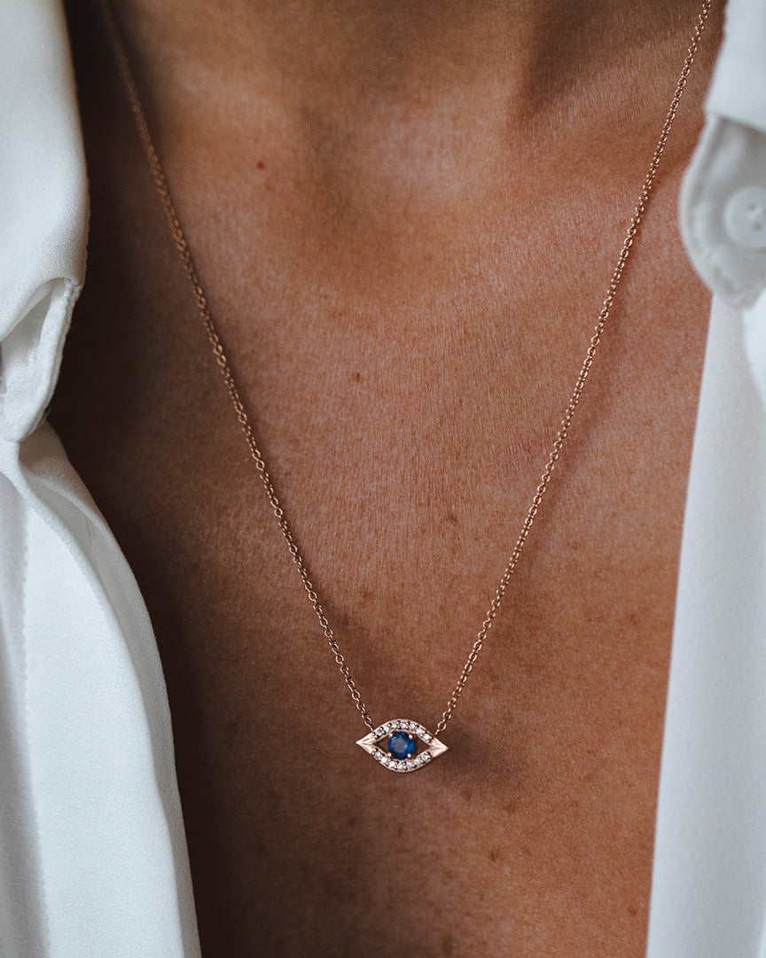 שרשרת עין הרע מוגדלת עם ספיר ויהלומים