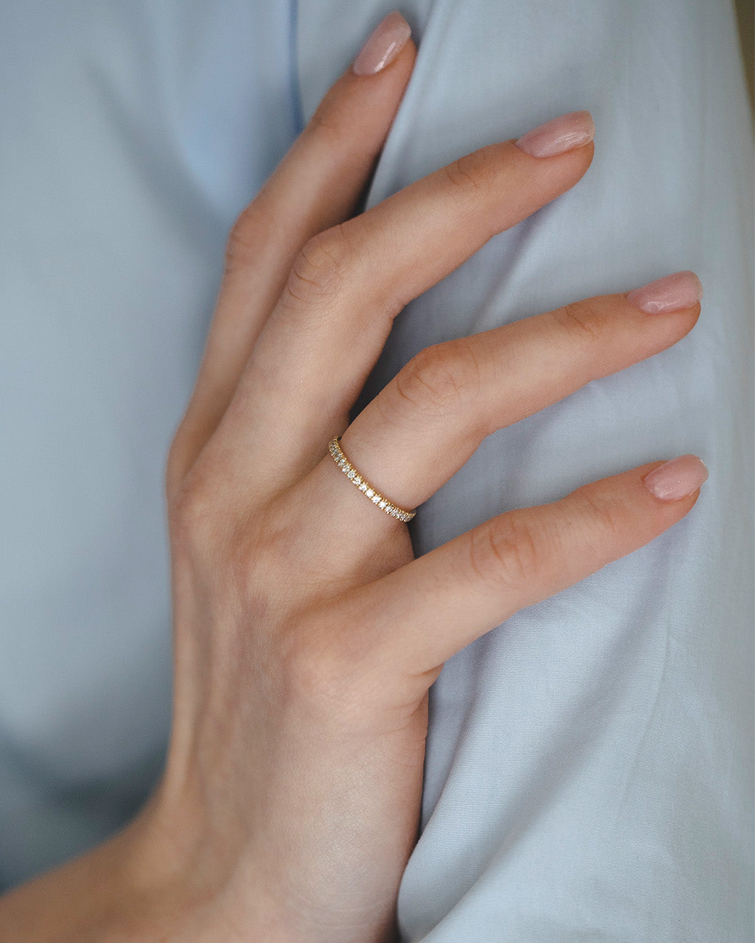 טבעת איטרנטי יהלומים לבנים