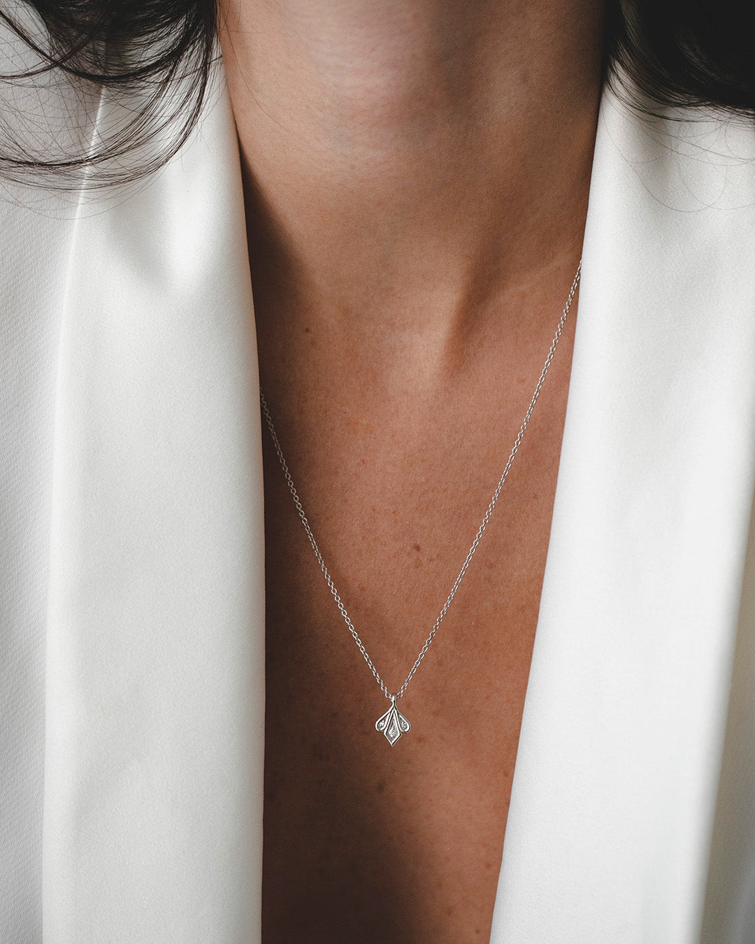 שרשרת רוזה עם יהלומים לבנים