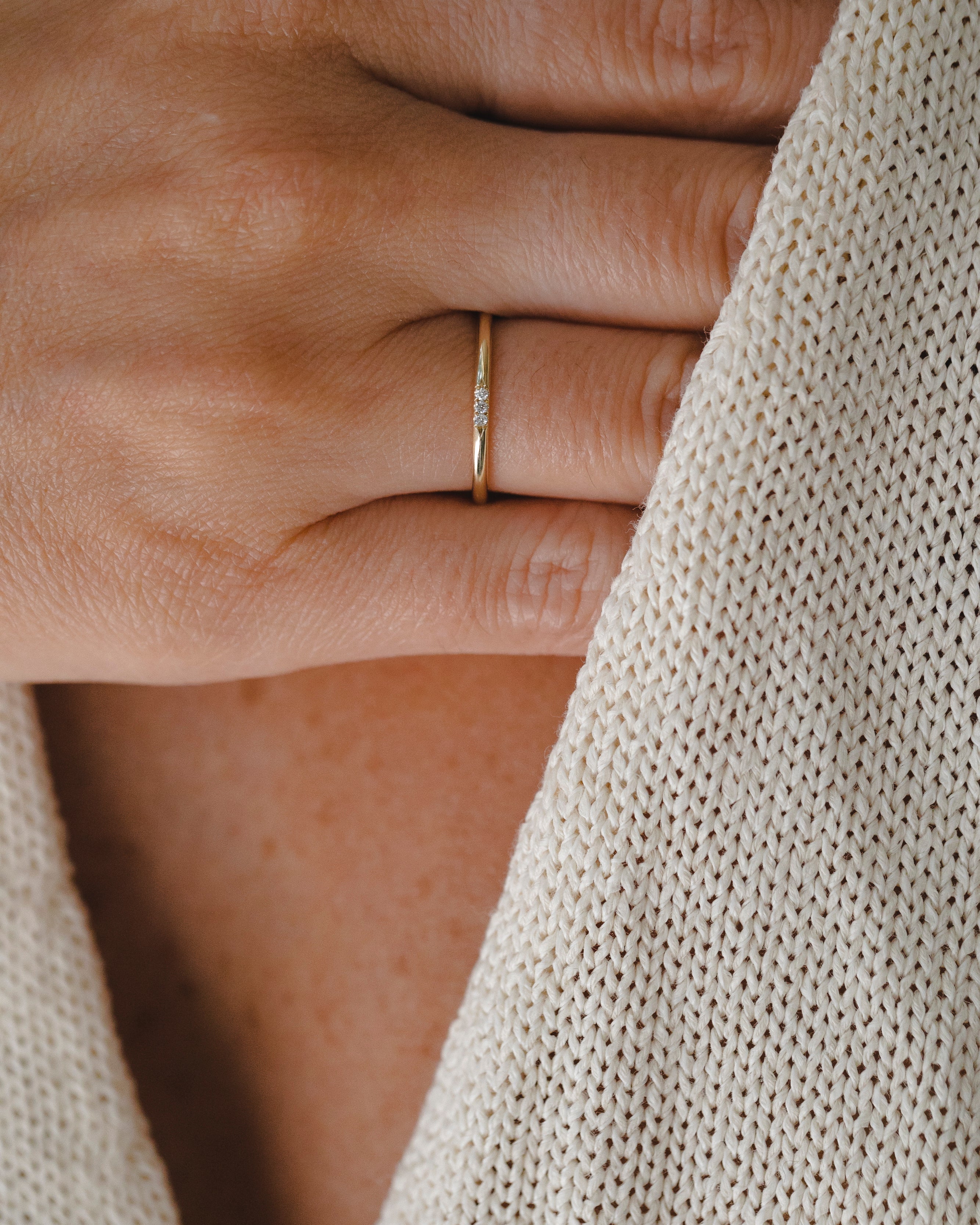 טבעת קלי 3 יהלומים