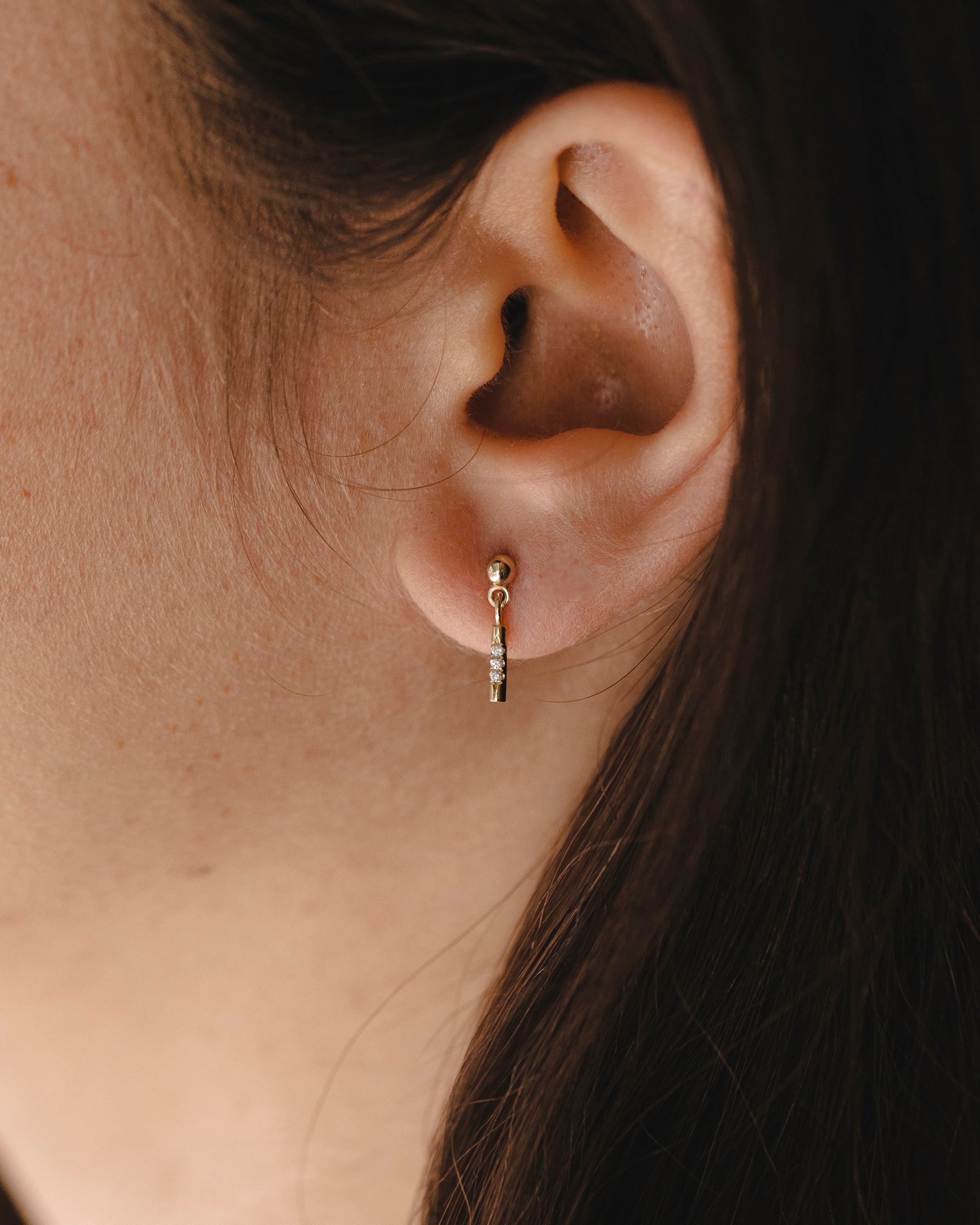 עגיל שאנון יהלומים לבנים