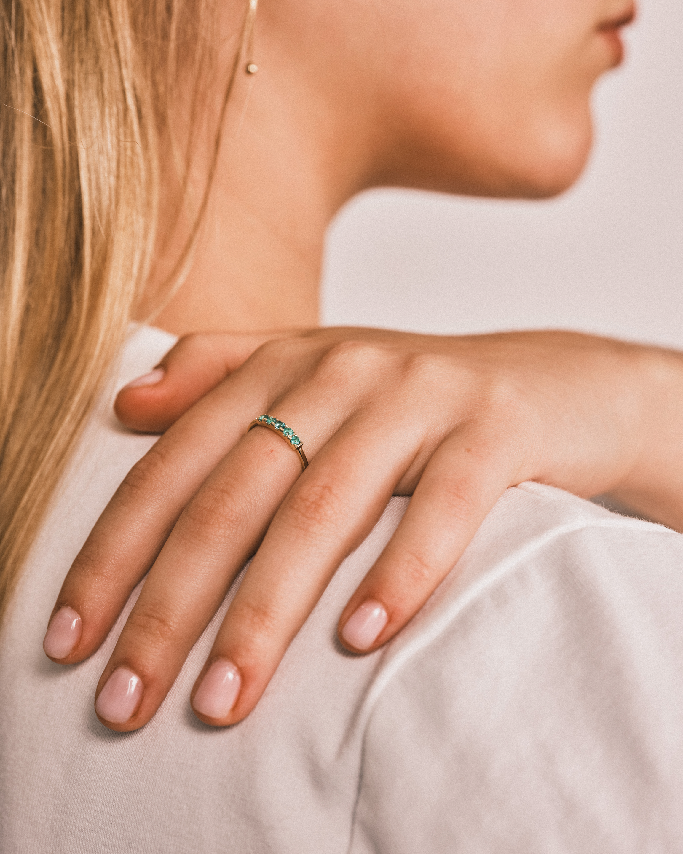 טבעת קנדי עם אמרלד