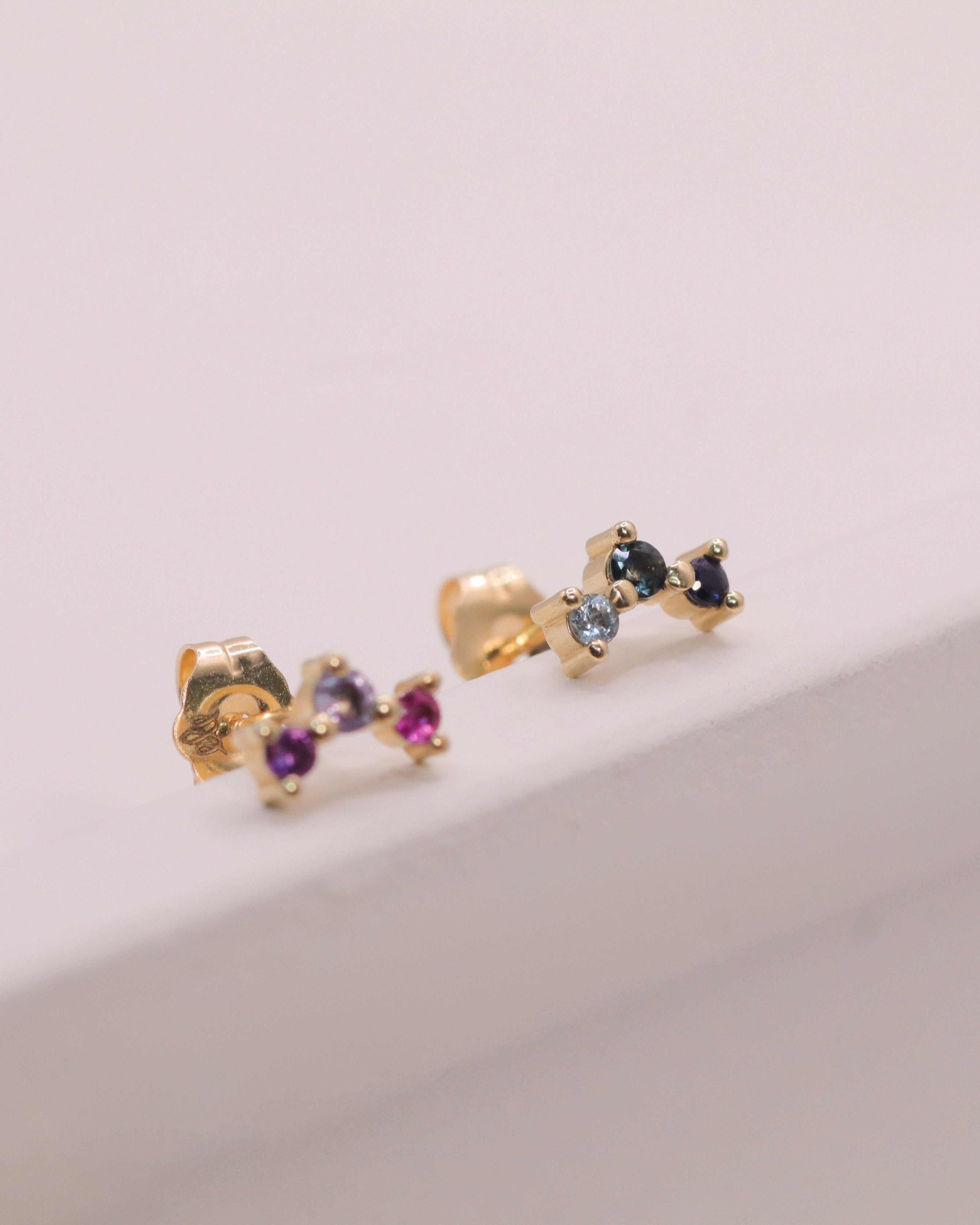 עגיל פרידה ריינבו כחולים