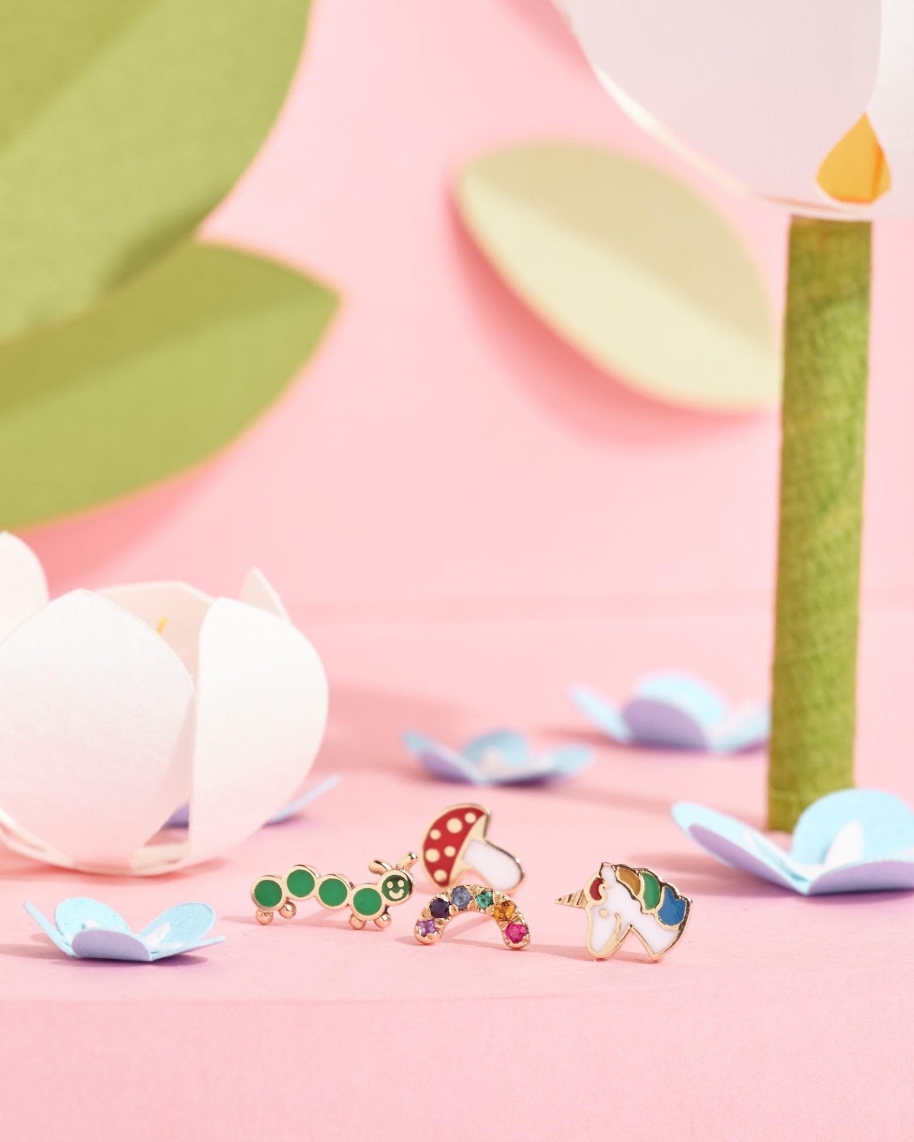 עגיל זהב זחל