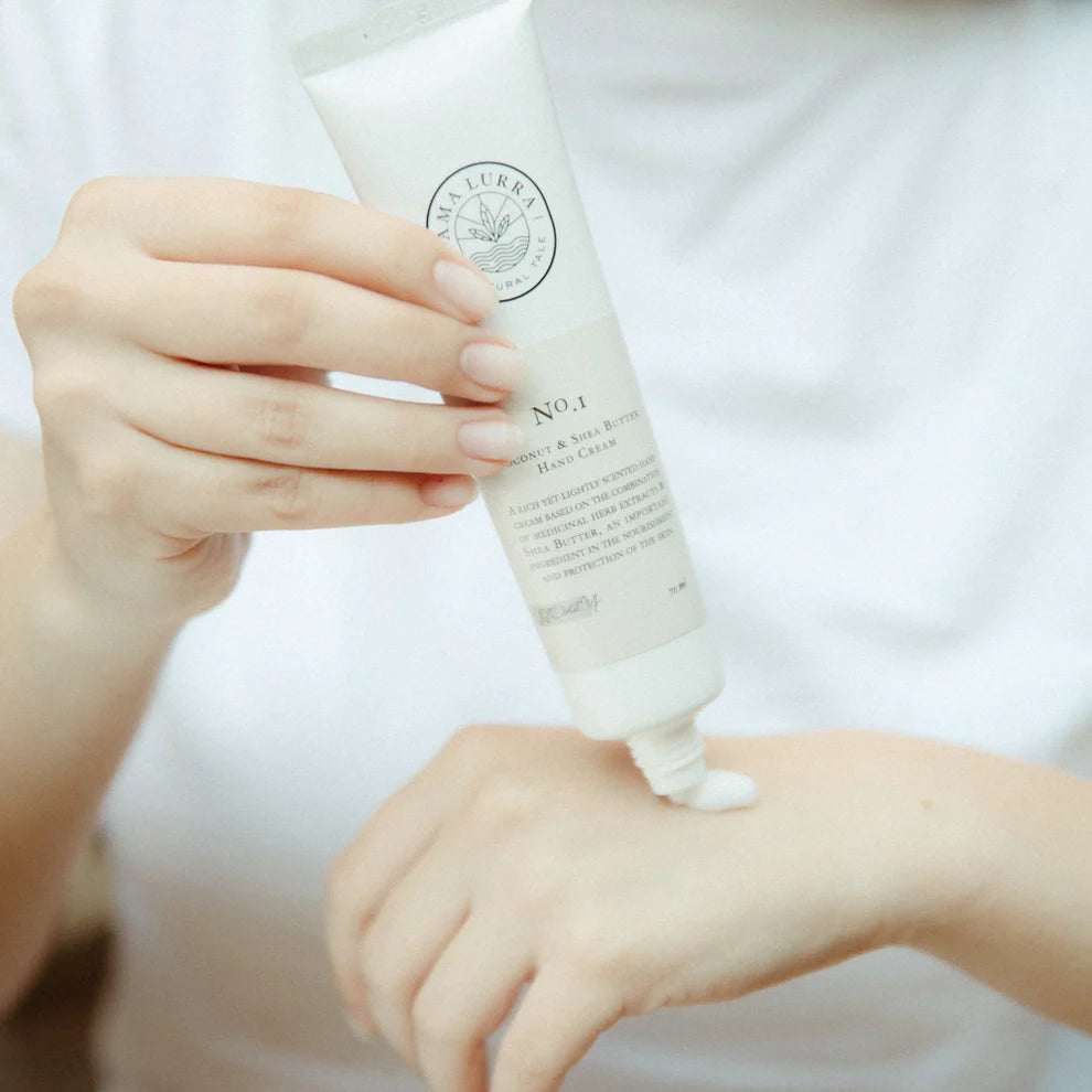 קרם ידיים חמאת שיאה וקוקוס - אמה לורה