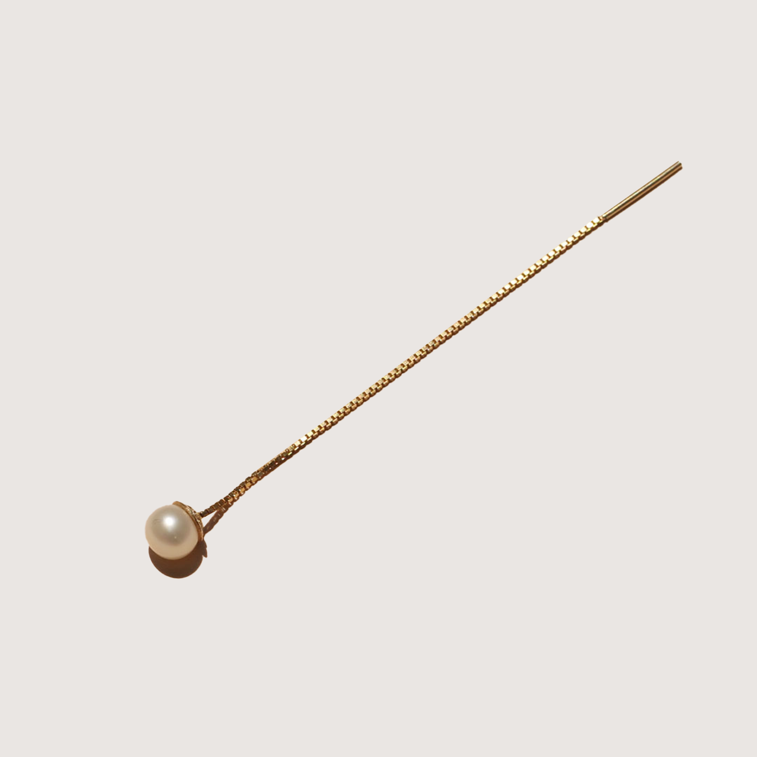 עגיל אשלי פנינה ויהלומים לבנים