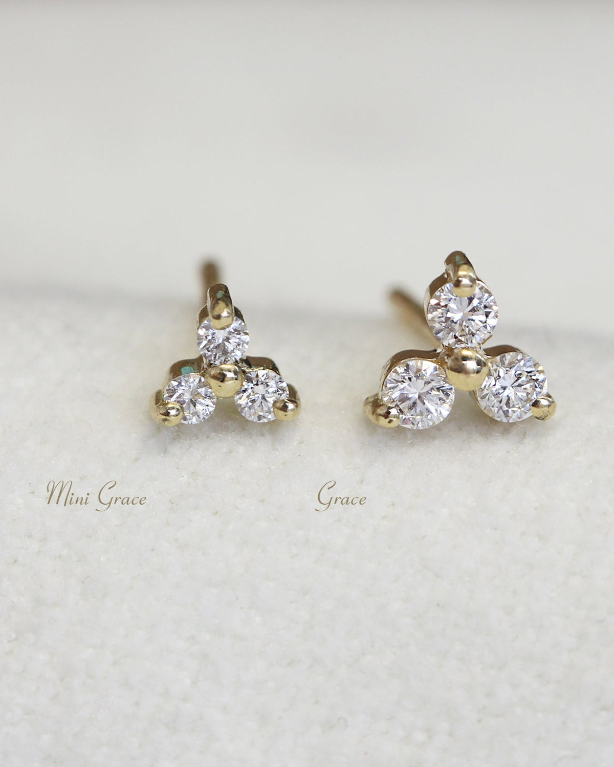 עגיל מיני גרייס יהלומים לבנים