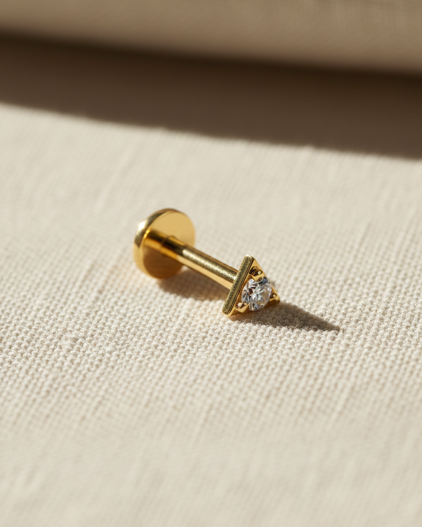 עגיל פירסינג רות יהלום לבן