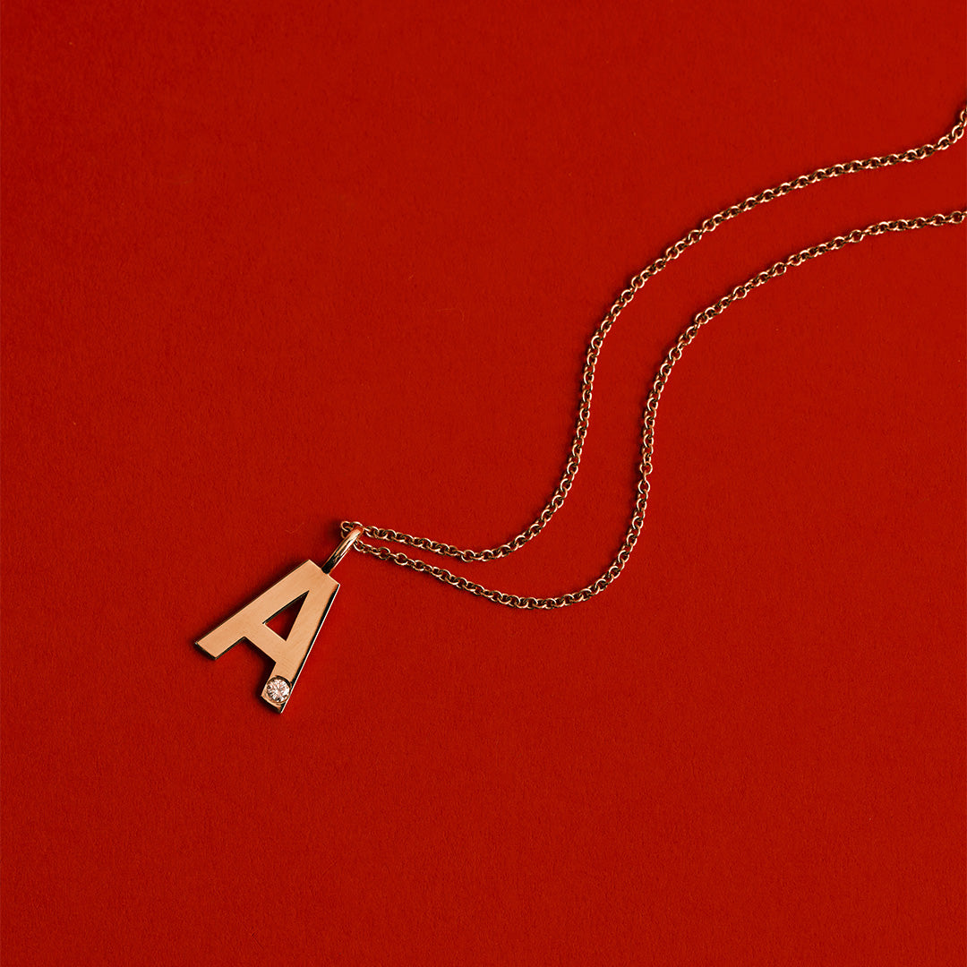 תליון אוקספורד משובץ יהלום