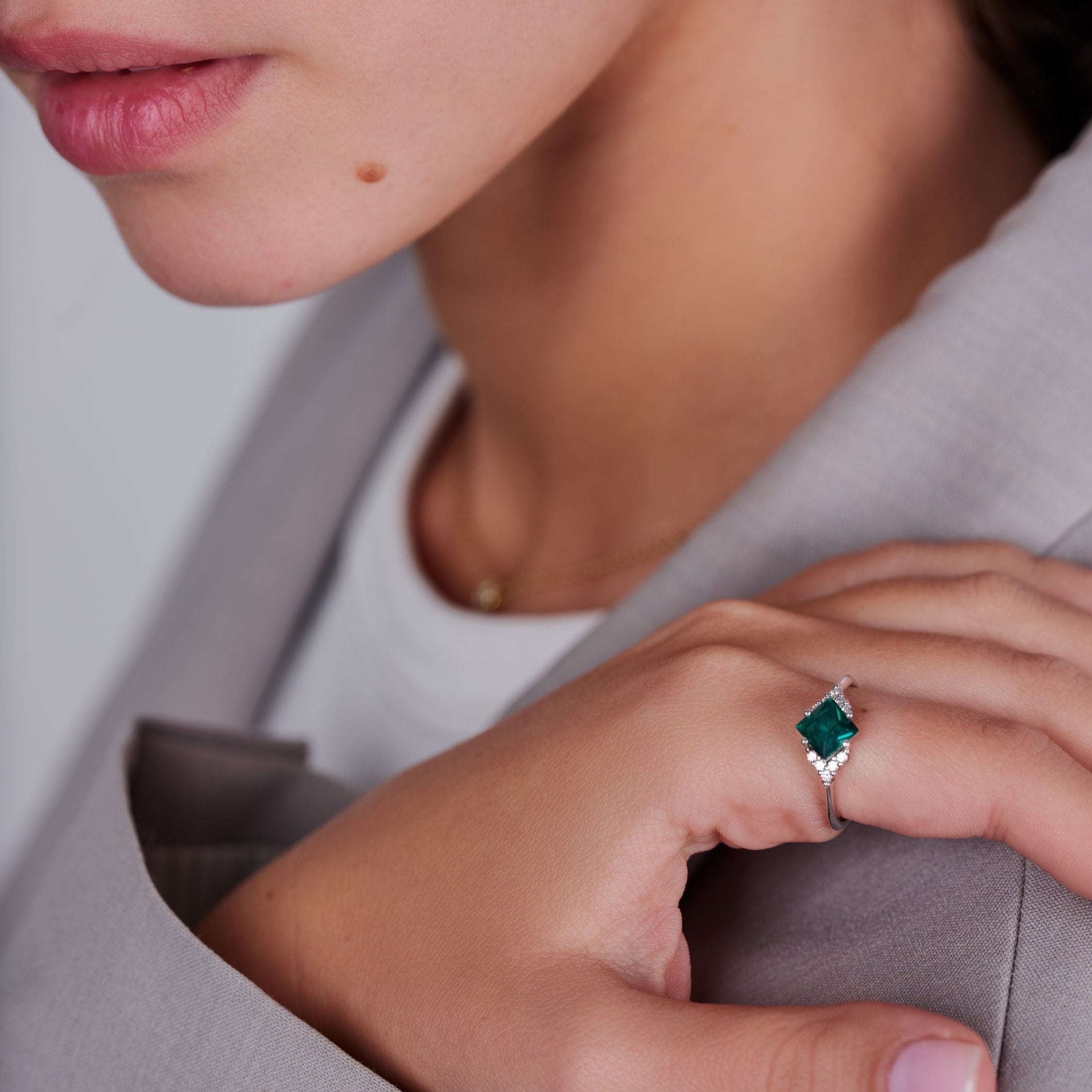 טבעת ג׳ולייט אמרלד