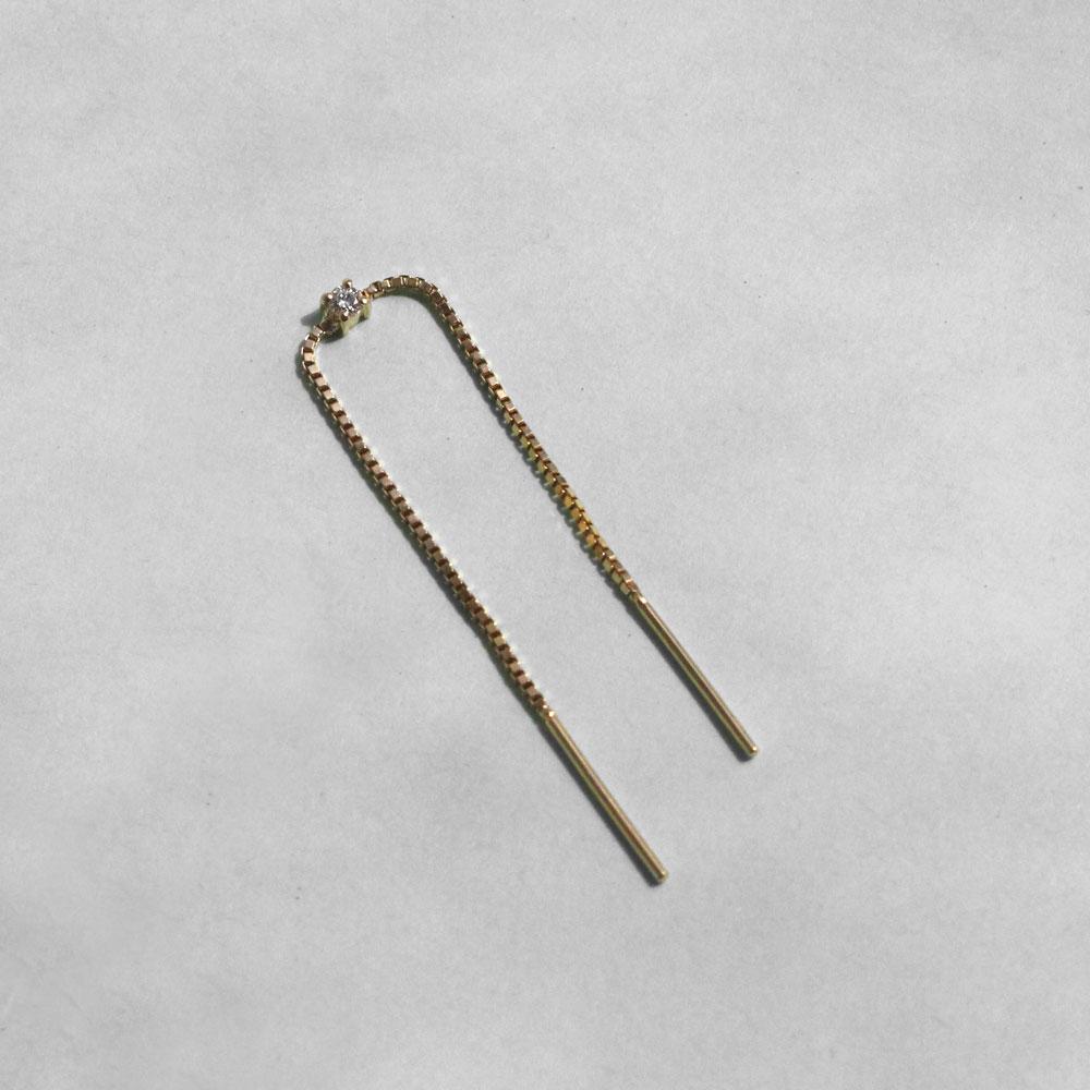 עגיל נינה יהלום לבן