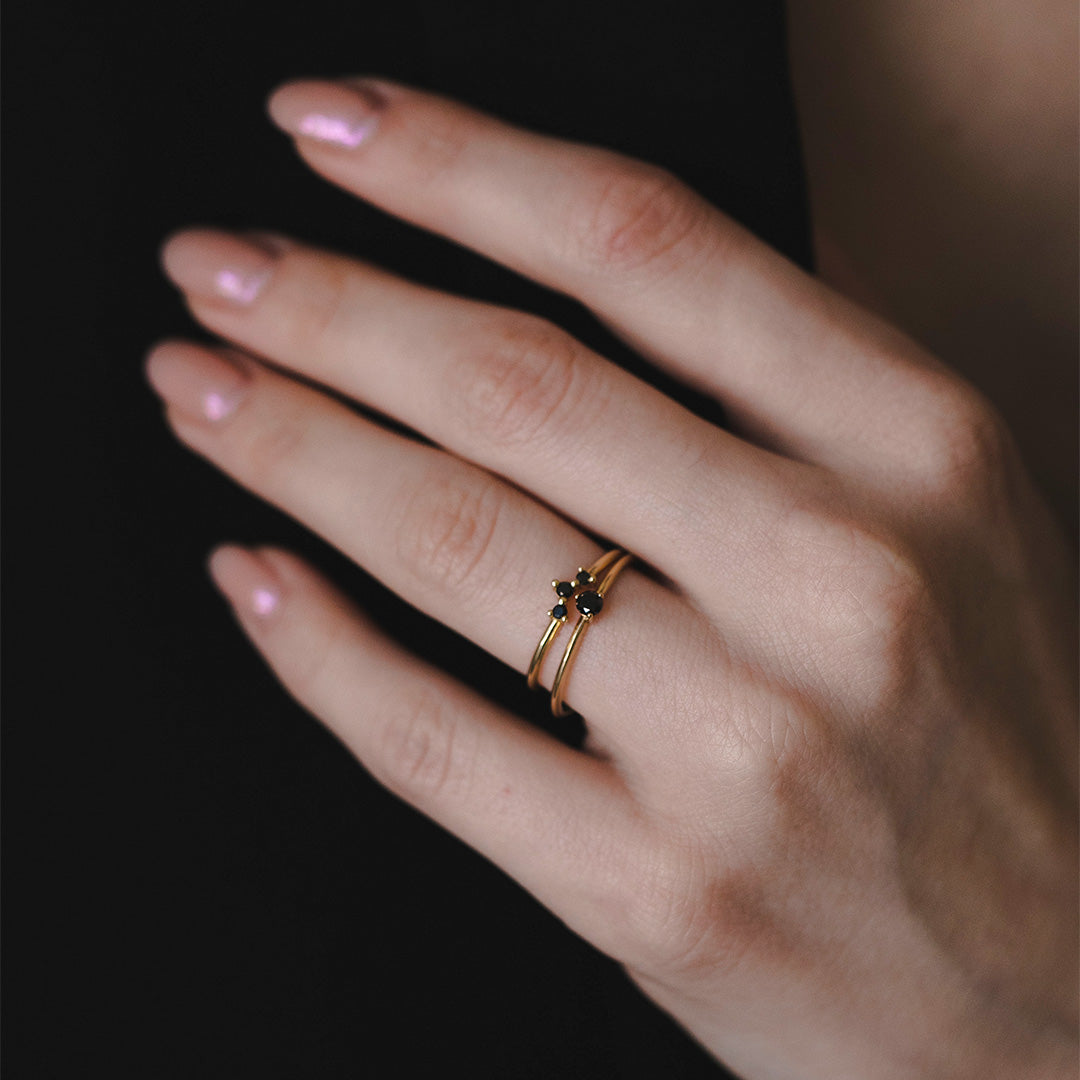 טבעת פרידה יהלומים שחורים