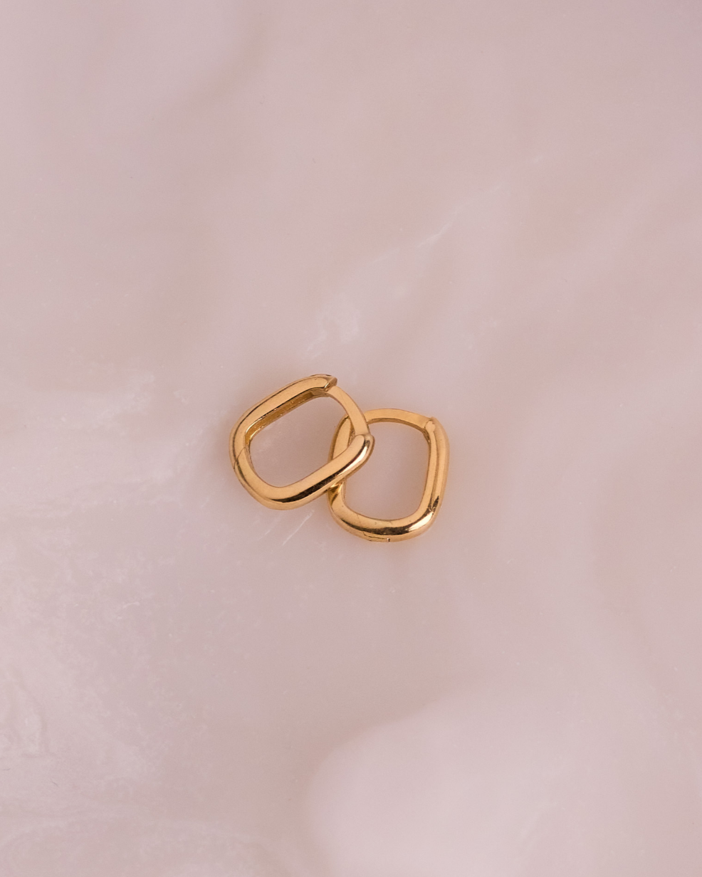 עגיל חישוק זהב סול