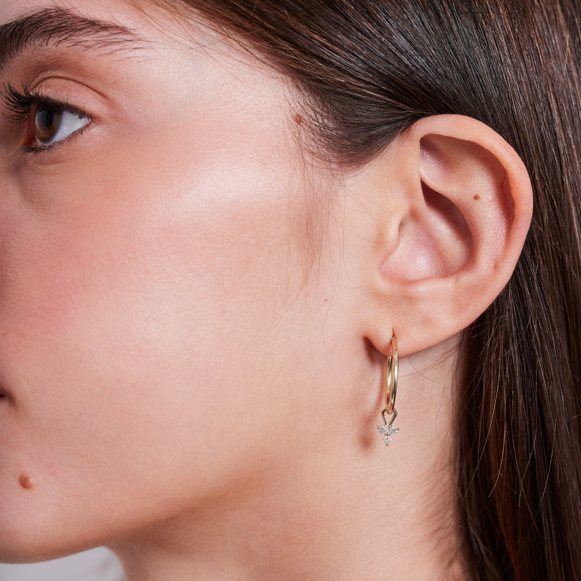 צ׳ארם גרייס יהלומים לבנים