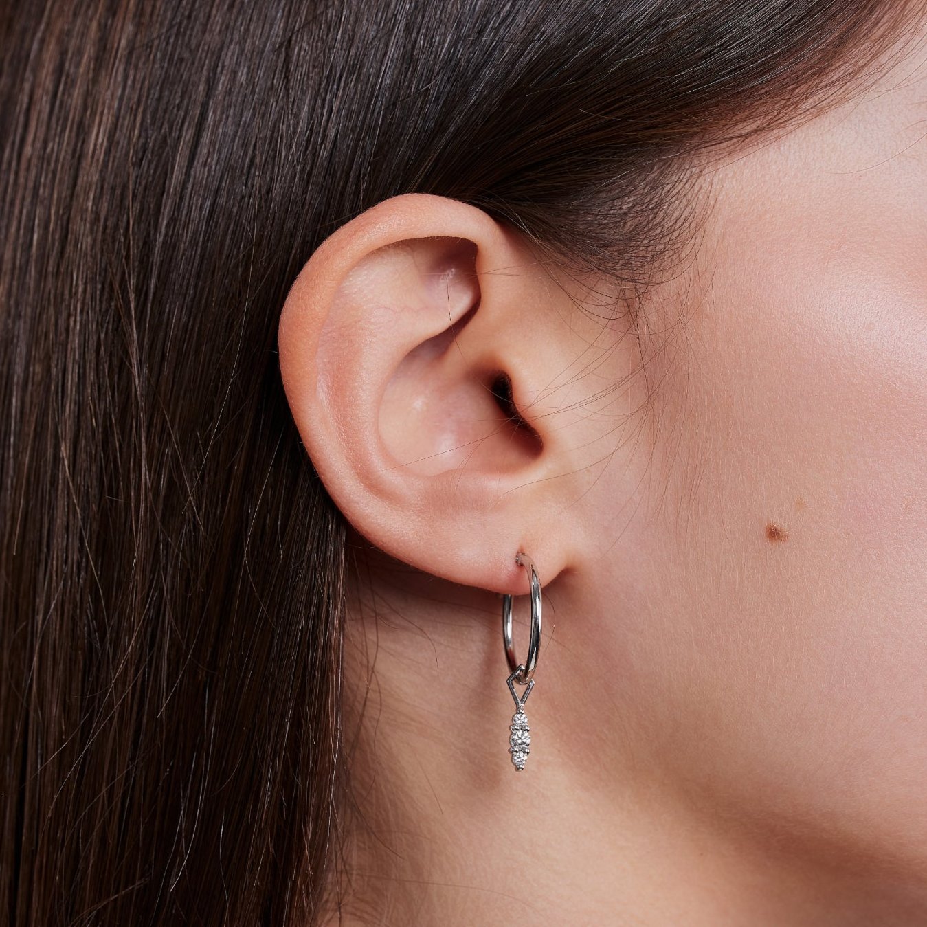 צ׳ארם אודרי יהלומים לבנים