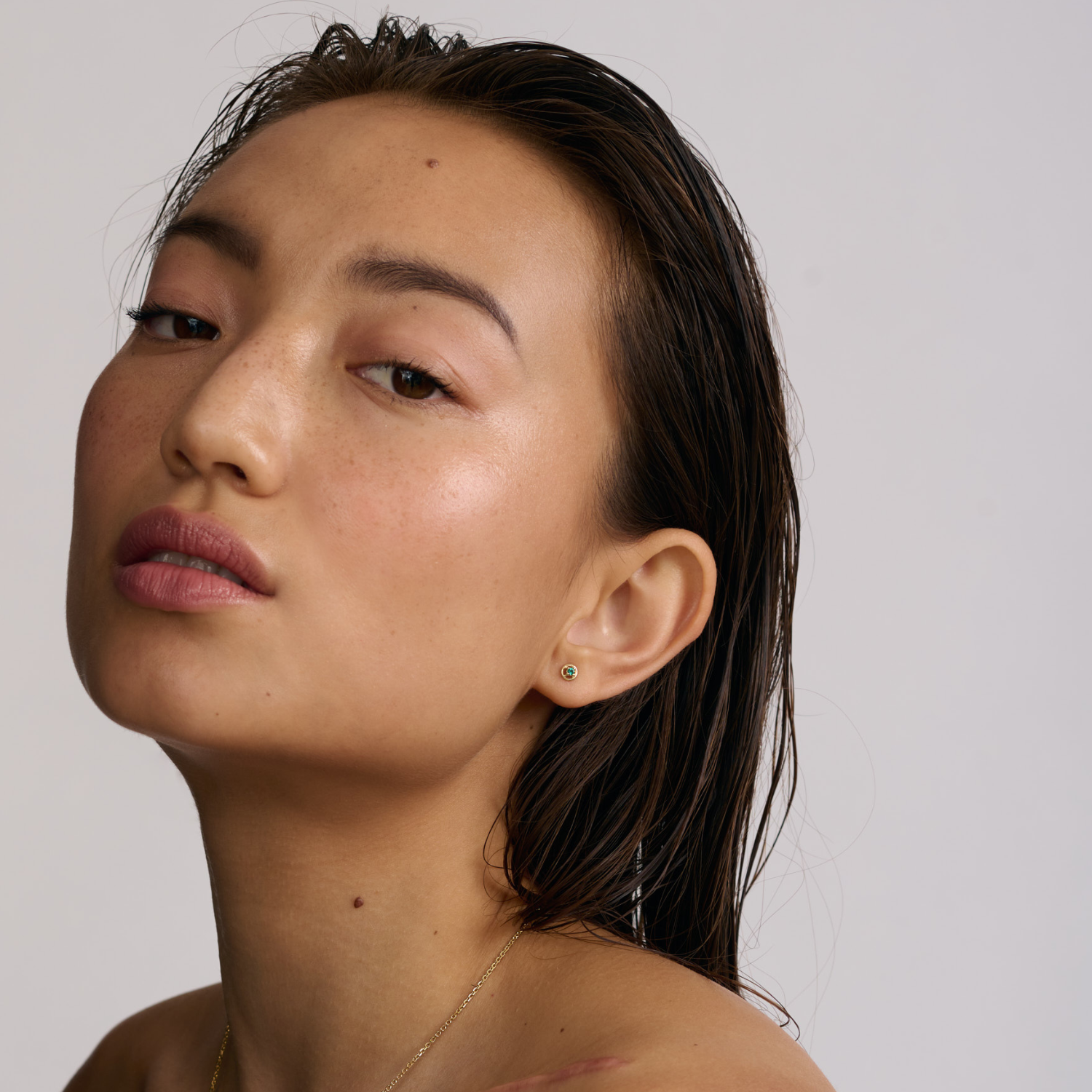 עגיל 15 - אמרלד