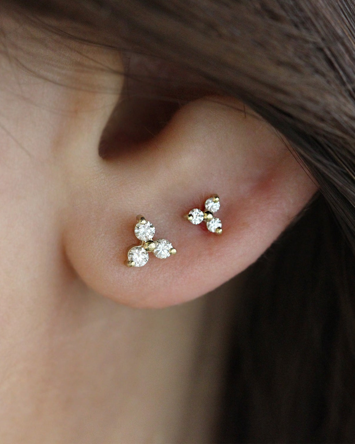 עגיל מיני גרייס יהלומים לבנים