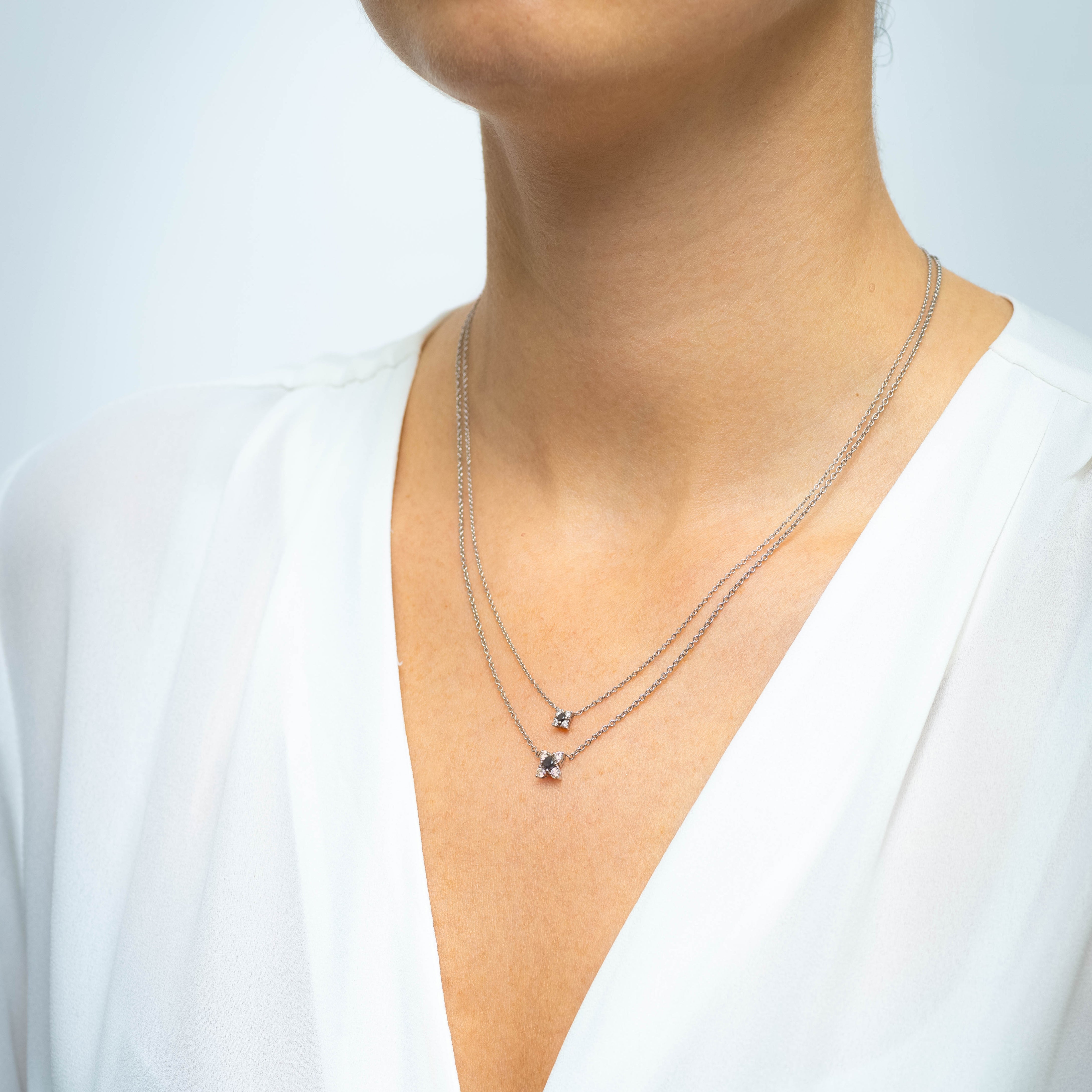 שרשרת ולנטינה שחור לבן