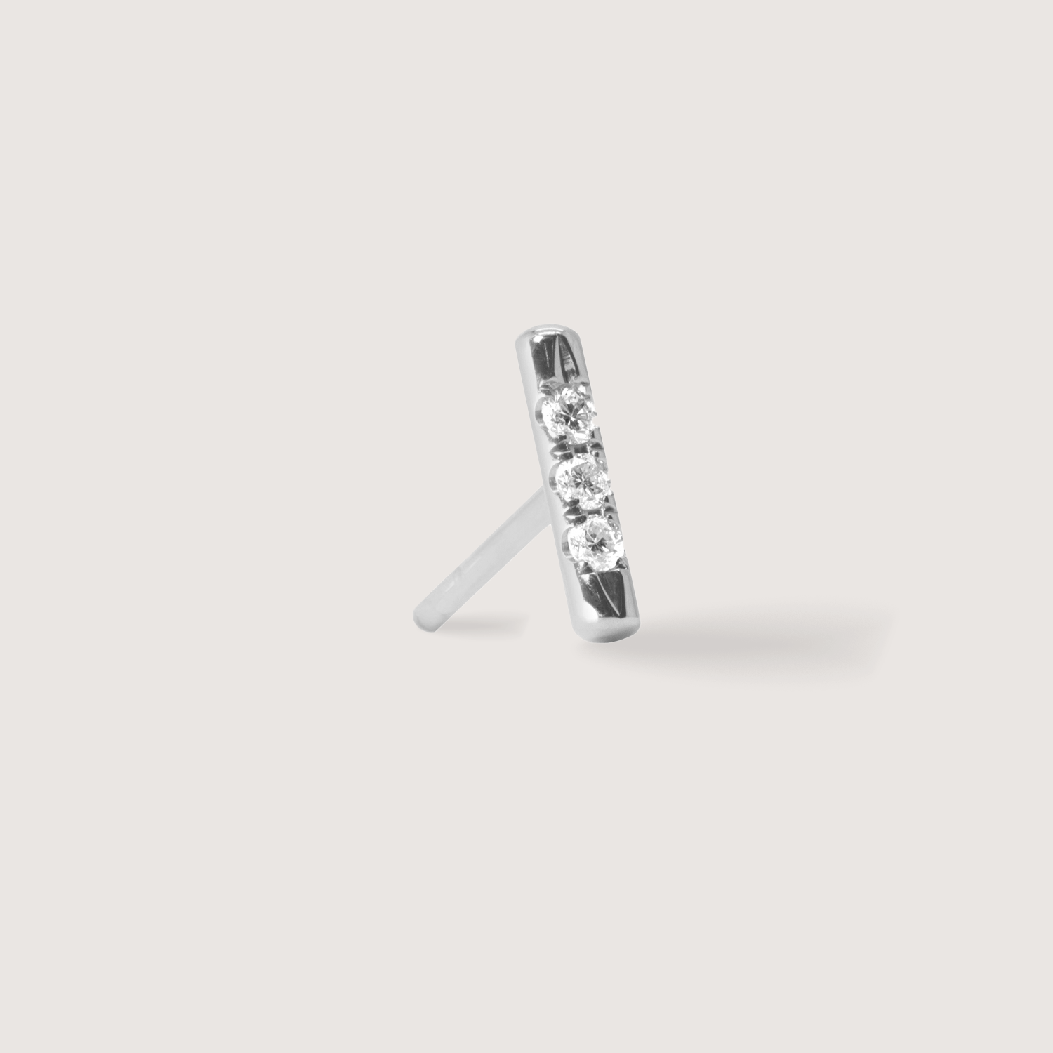 עגיל ואלרי יהלומים לבנים