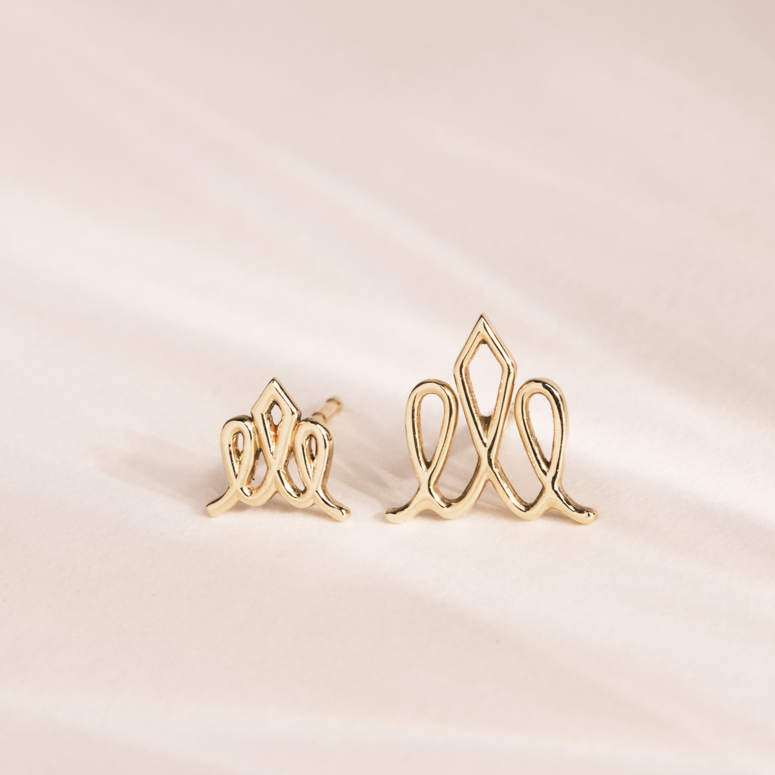 עגיל כתר קטן