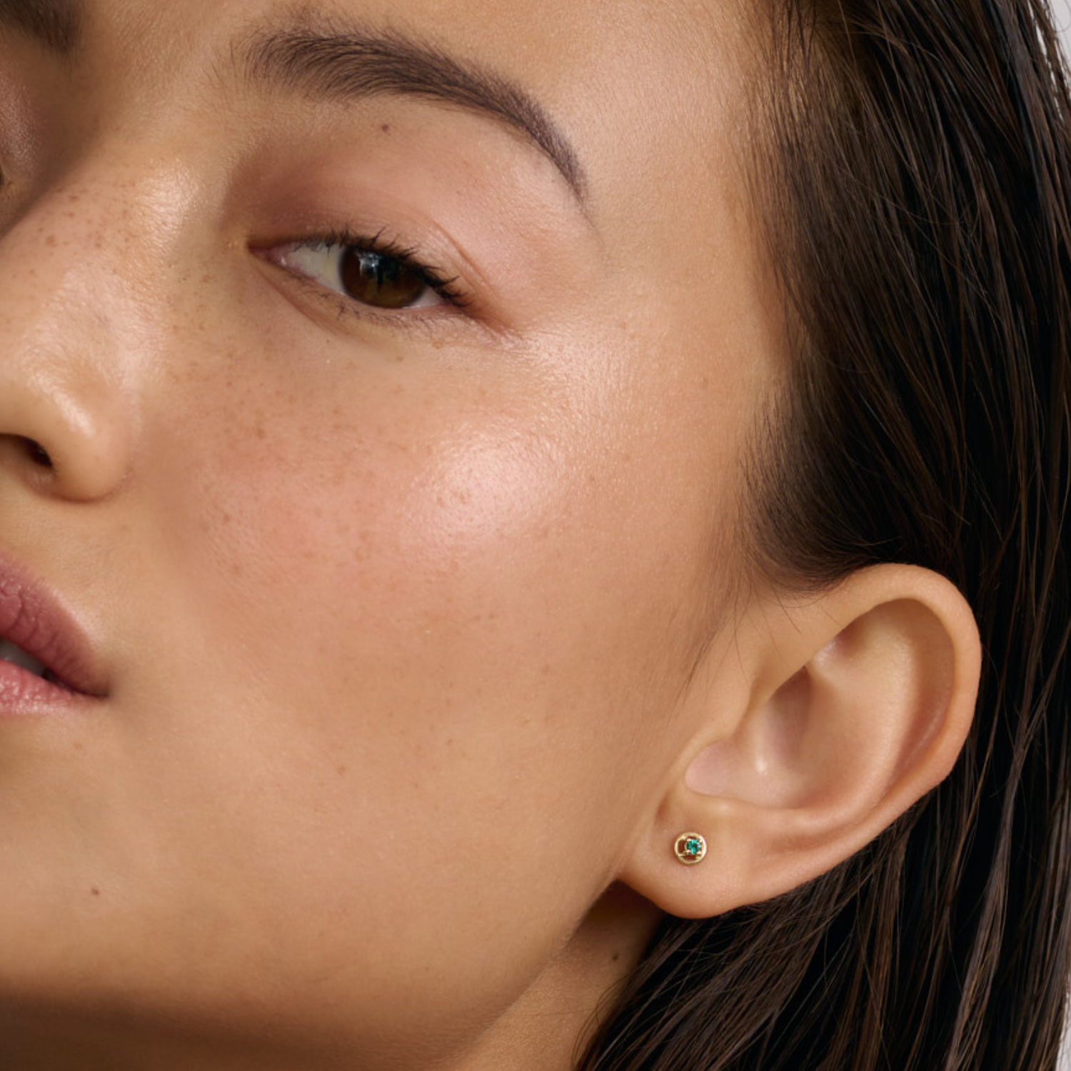 עגיל 15 - אמרלד