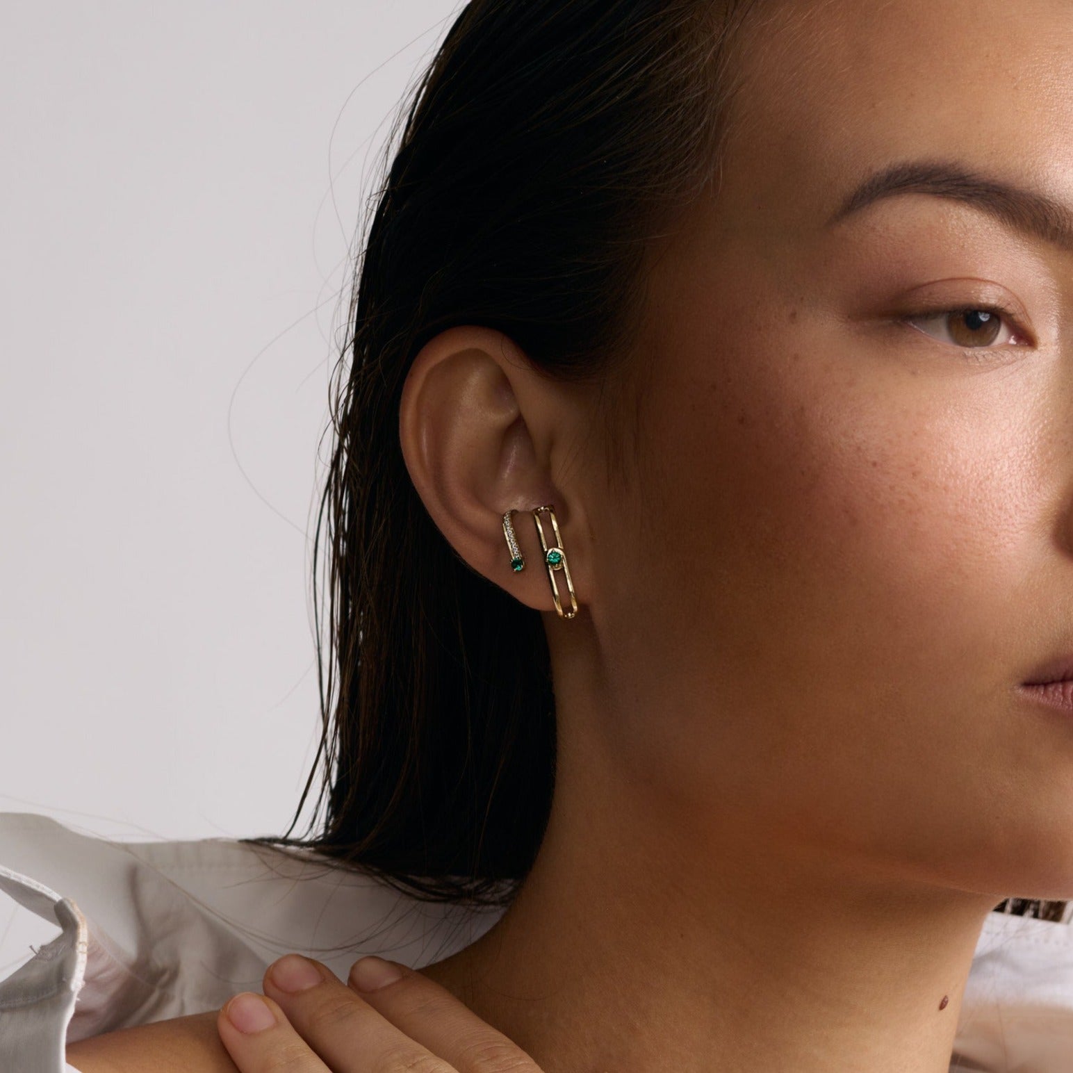 עגיל 10 - אמרלד