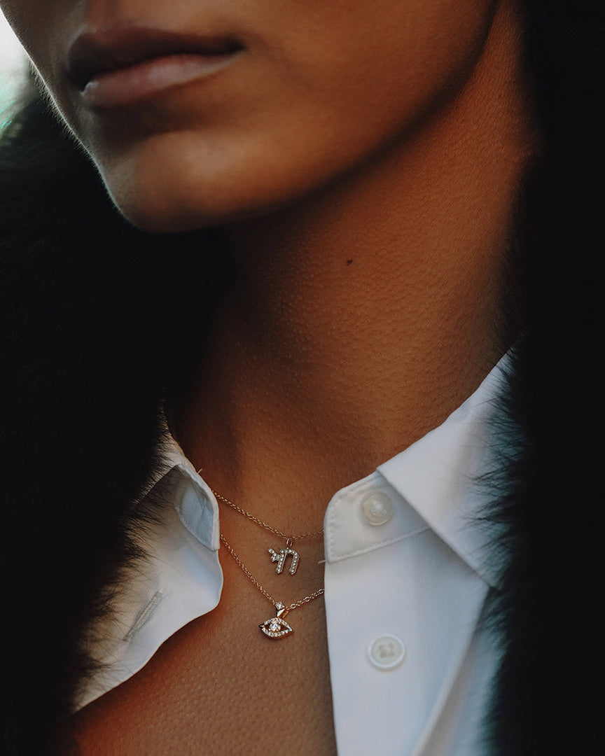 שרשרת זהב עין הרע משובצת יהלומים לבנים