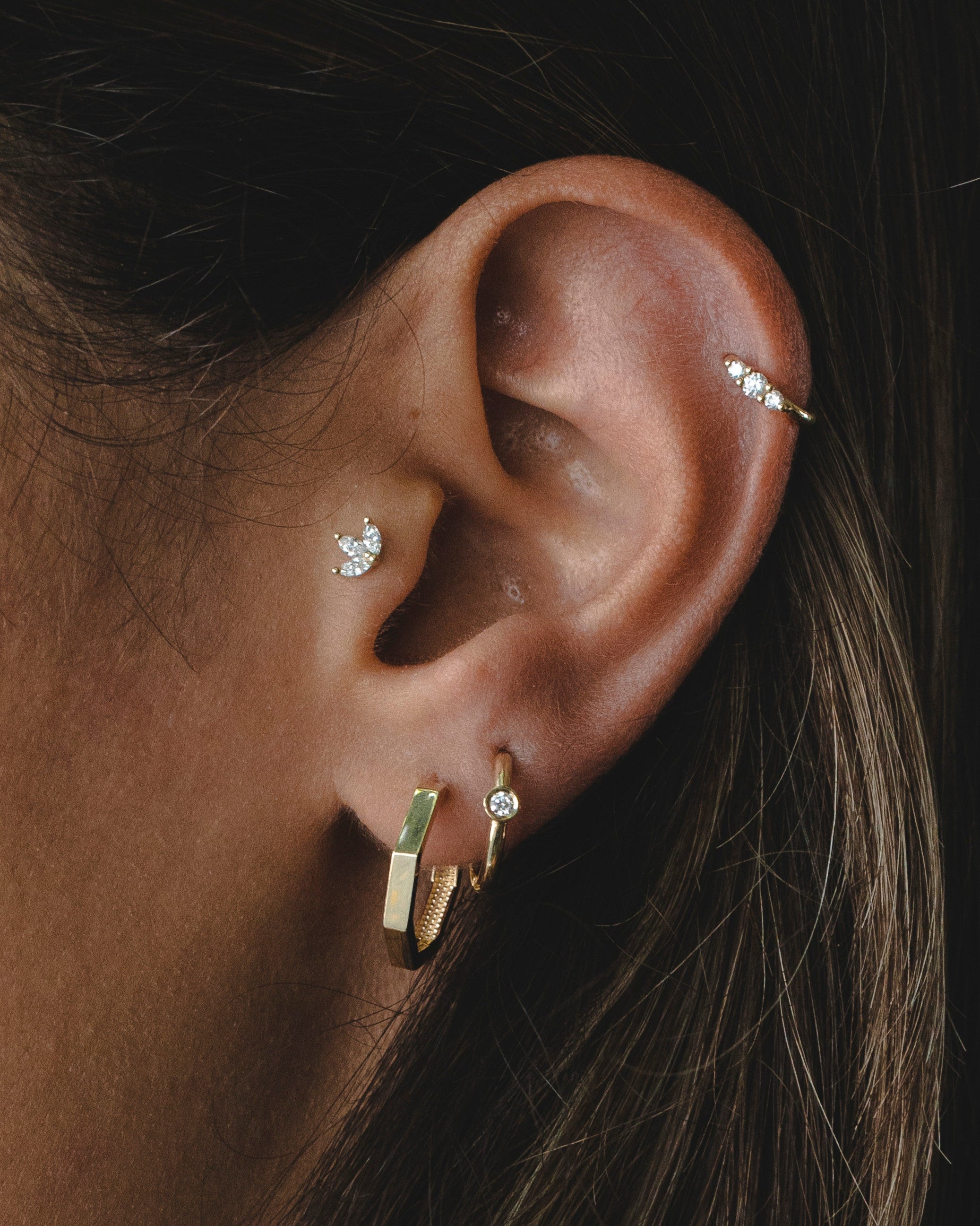 עגילי חישוק מרתה