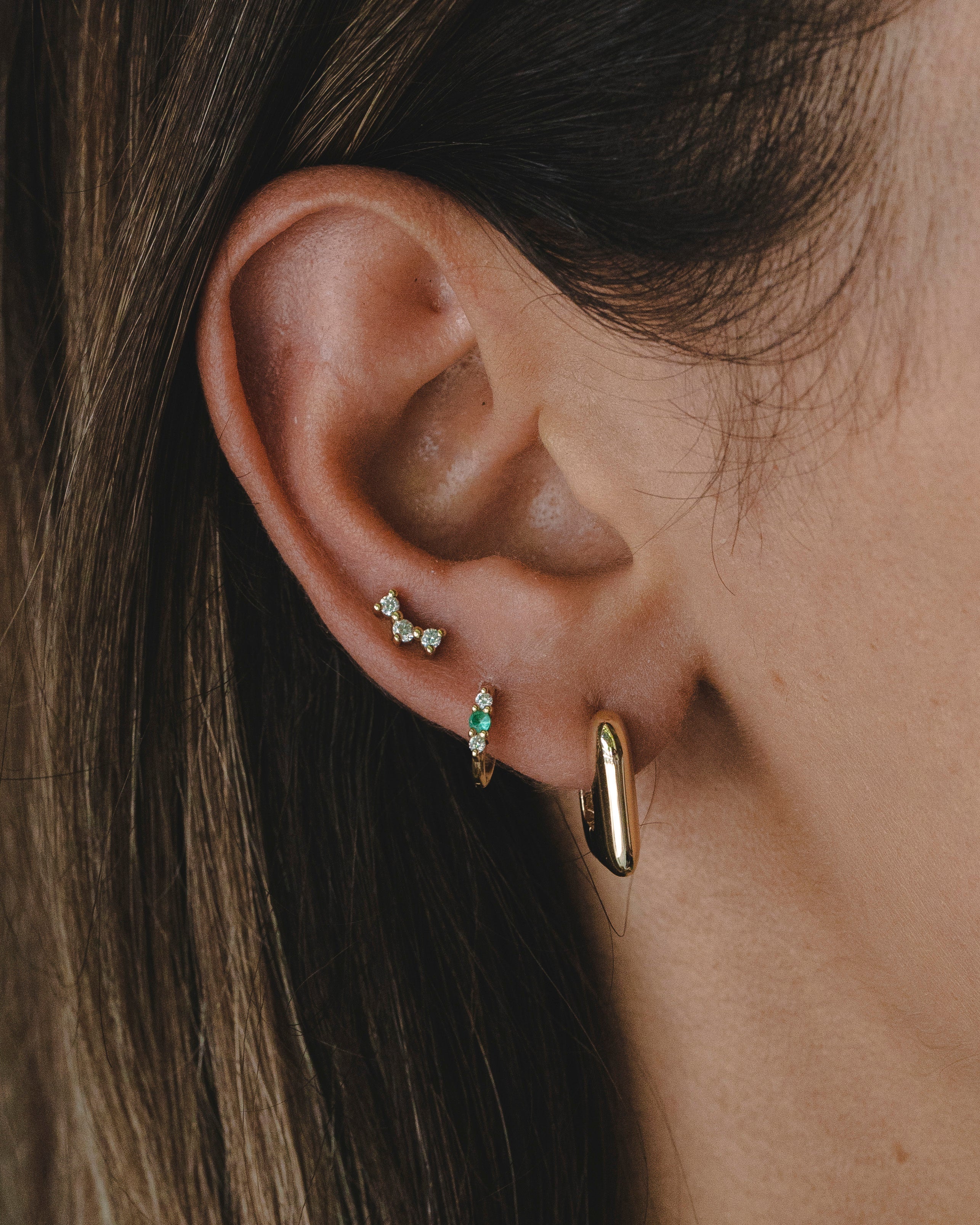 עגילי חישוק זהב מנדי