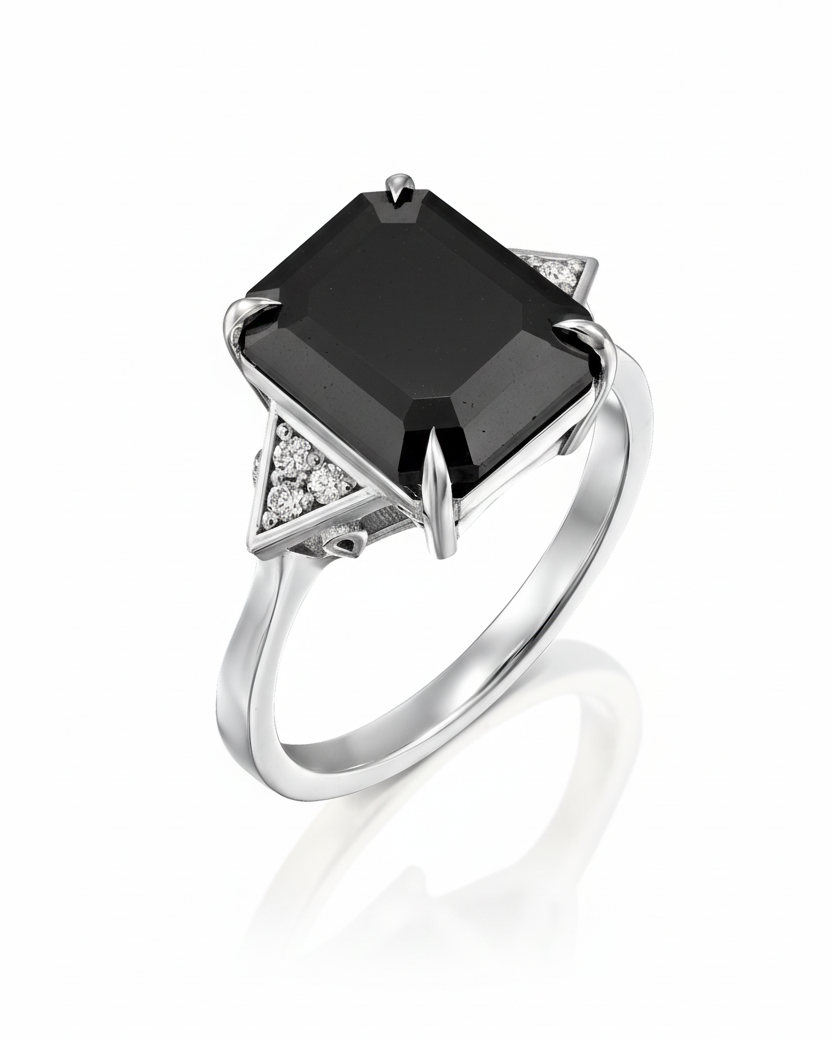 טבעת מייגן מוגדלת עם מוסונייט