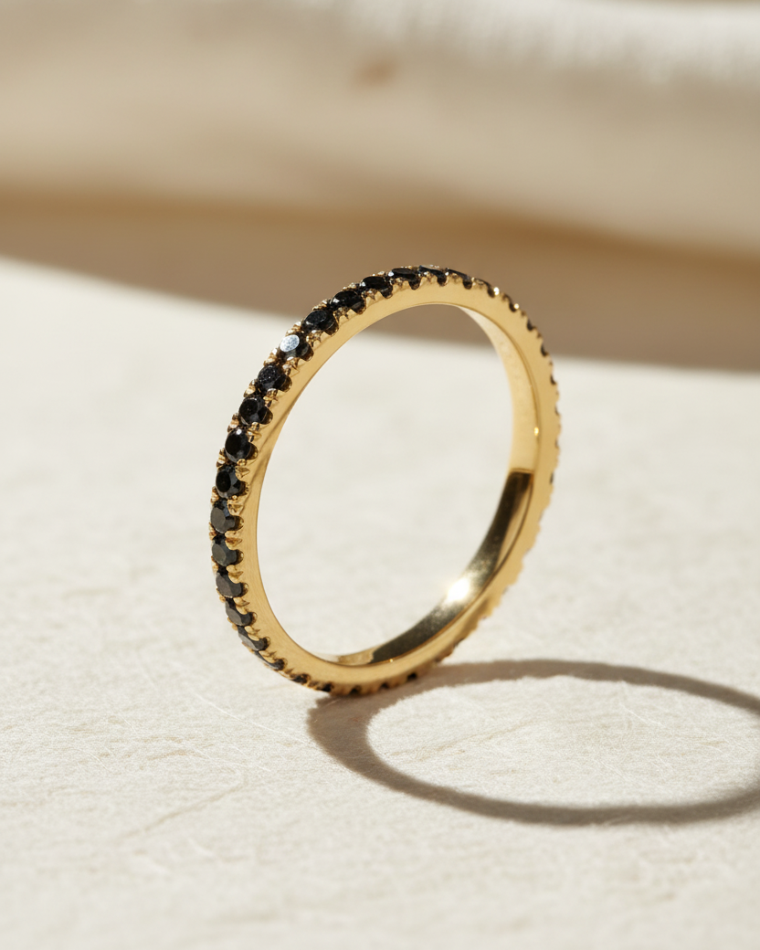 טבעת איטרנטי יהלומים שחורים