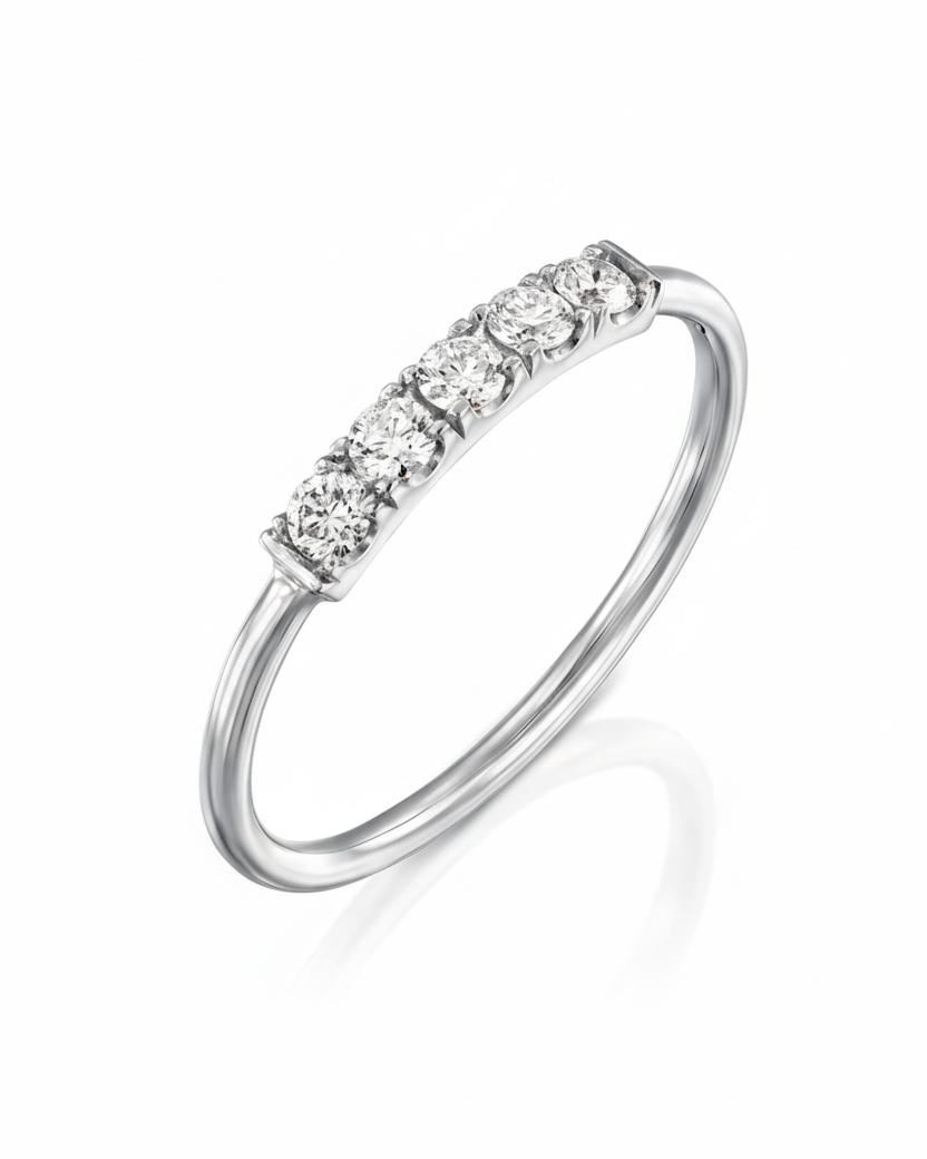 טבעת קנדי עם יהלומים לבנים