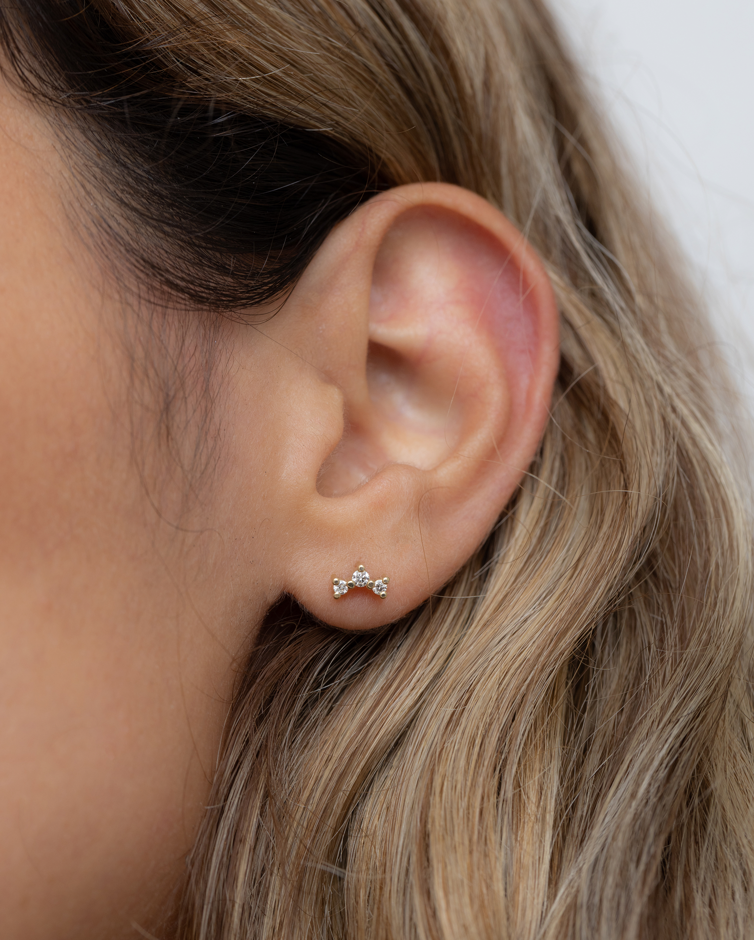 עגיל פרידה יהלומים לבנים