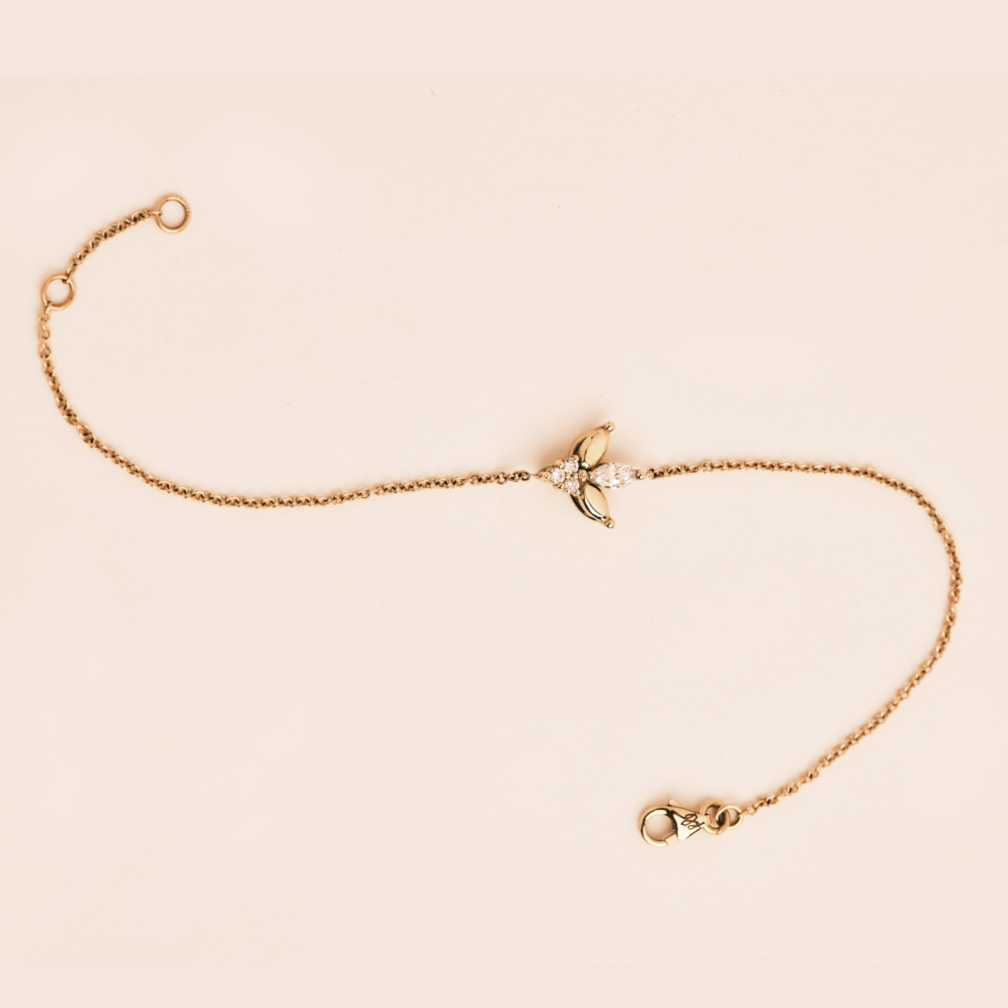 צמיד ז׳אן פואסון יהלומים לבנים