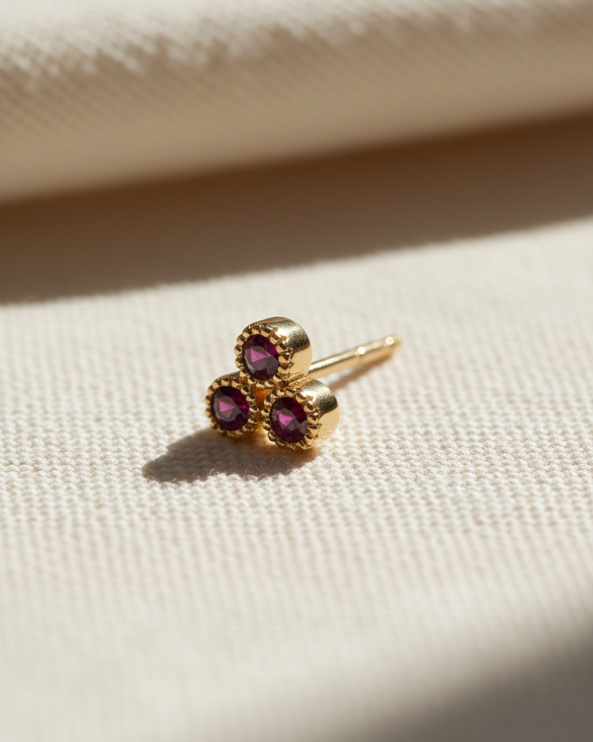 עגיל הנרייטה רובי