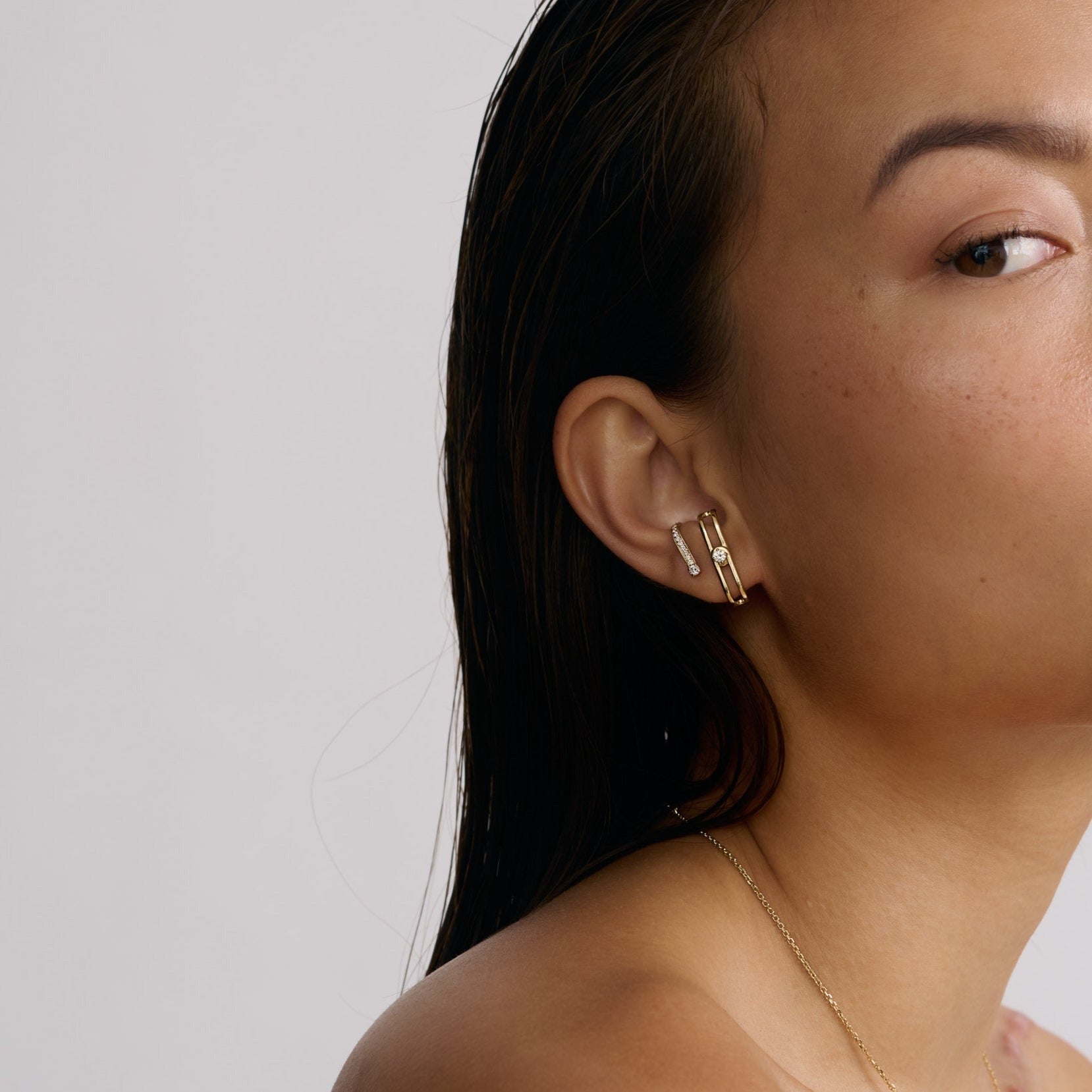 עגיל 13 - יהלומים לבנים