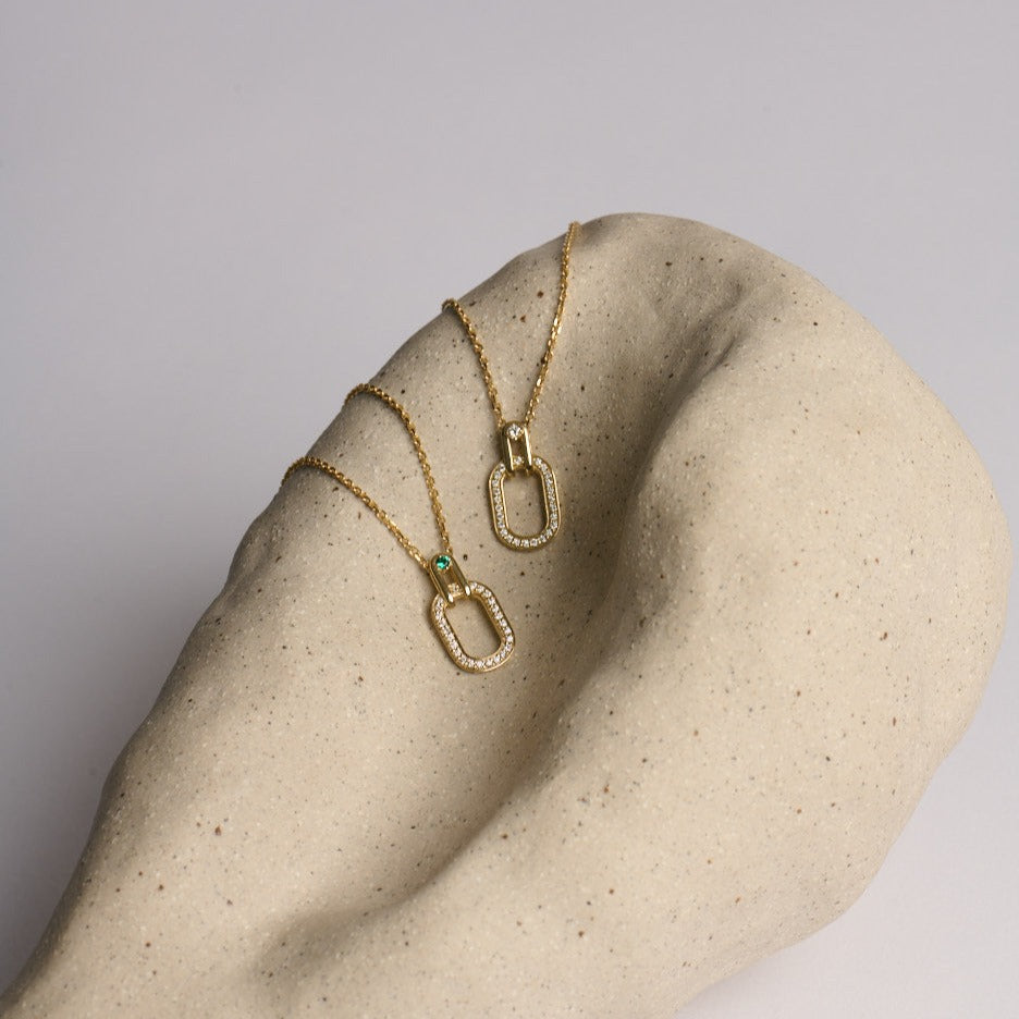 שרשרת 01 - אמרלד ויהלומים לבנים