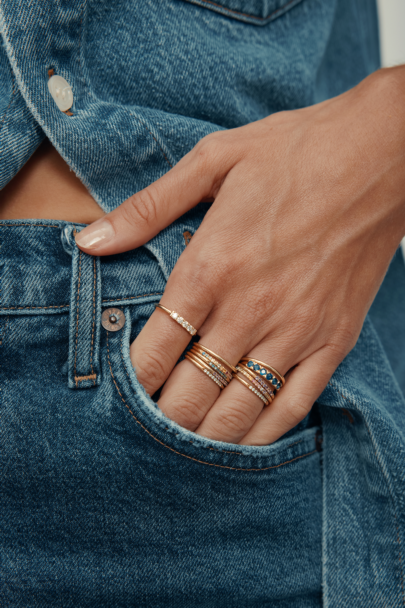 טבעת קלי עם בלו טופז סוויס