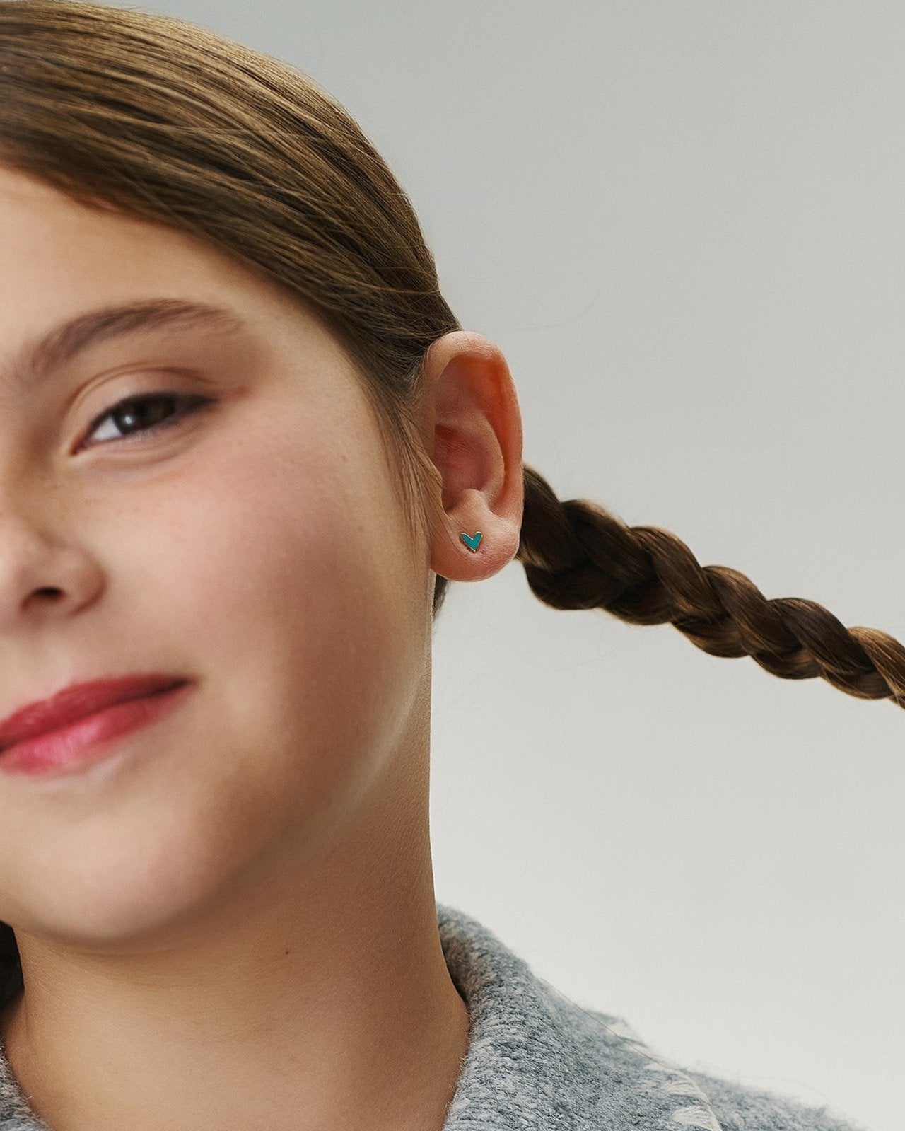 עגיל ילדות לב טורקיז זהב ואמייל