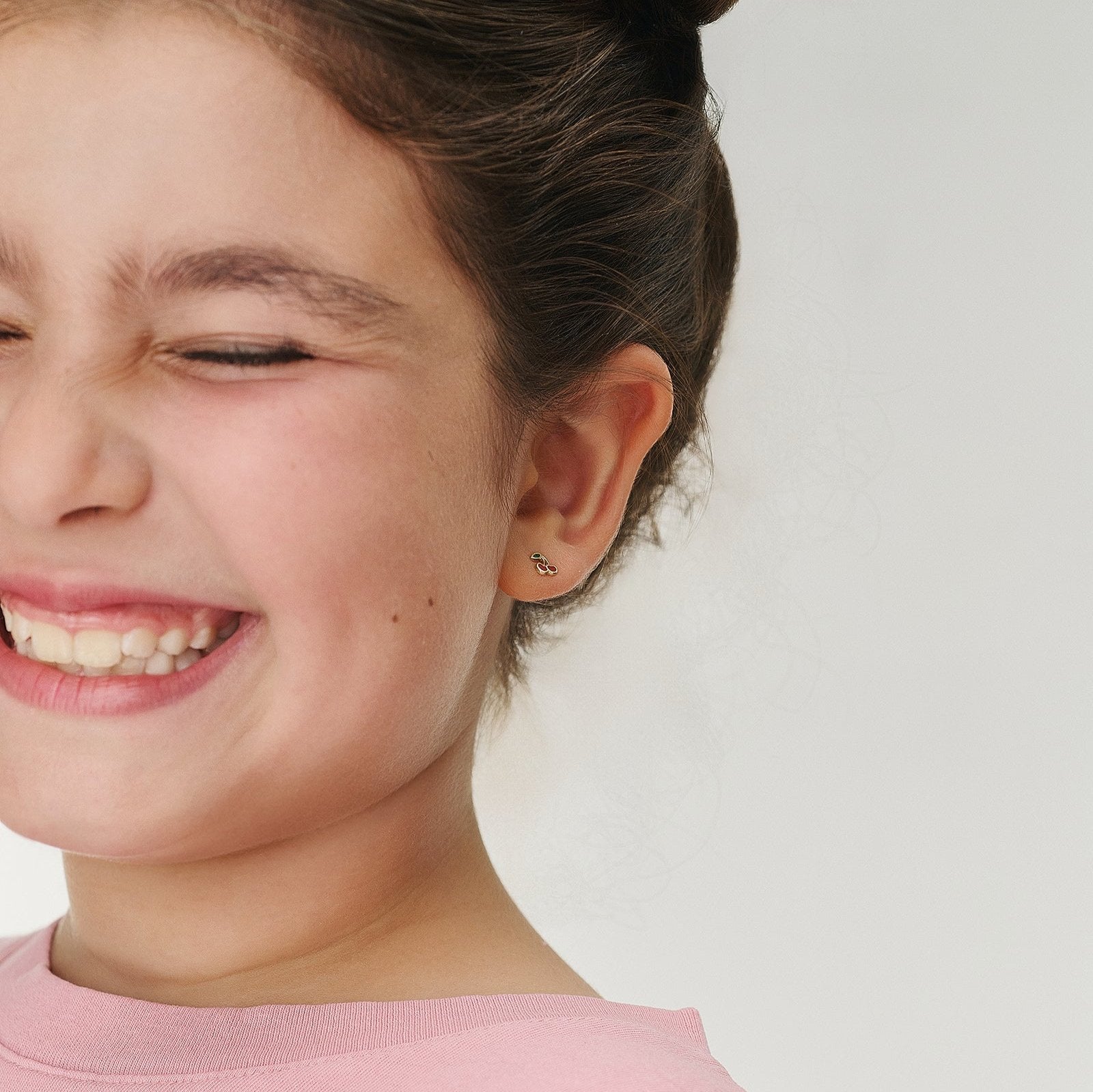 עגיל זהב דובדבן