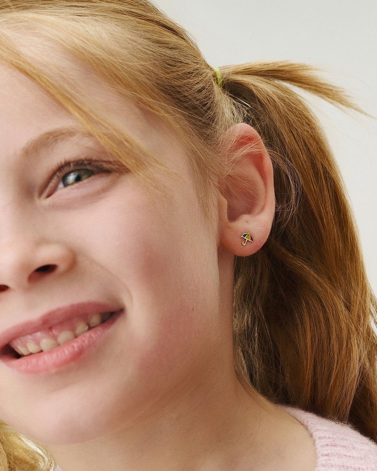 עגיל מטרייה זהב