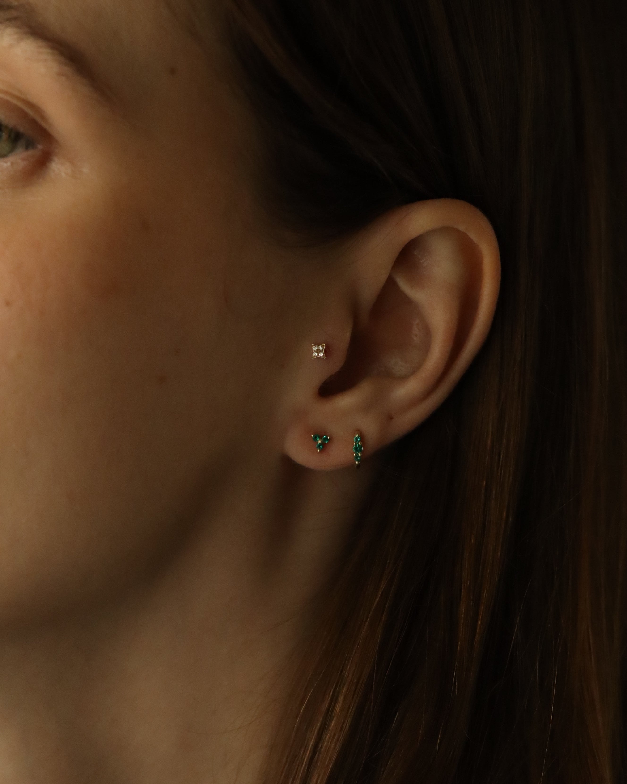 עגיל מיני גרייס אמרלד