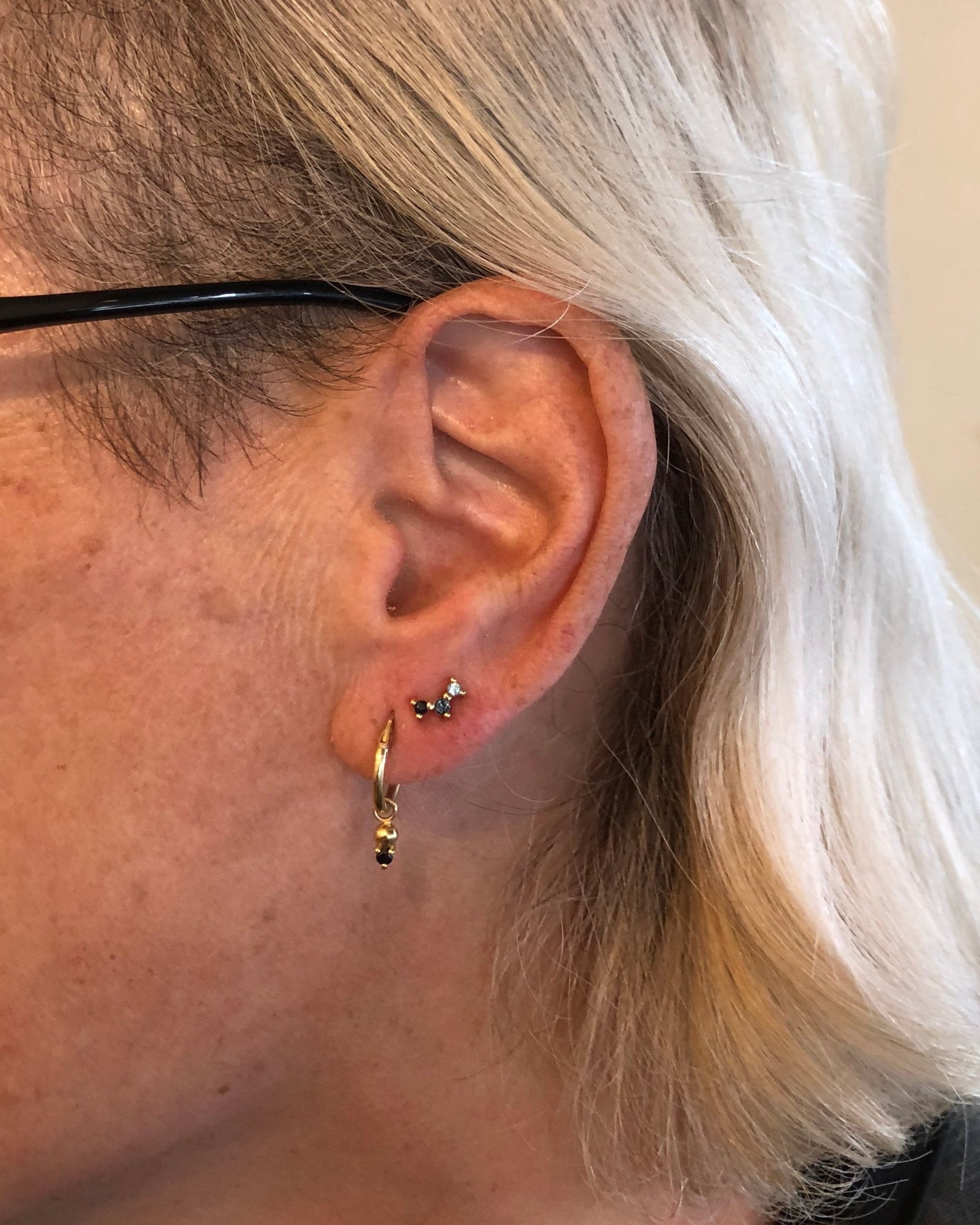 עגיל פרידה ריינבו כחולים